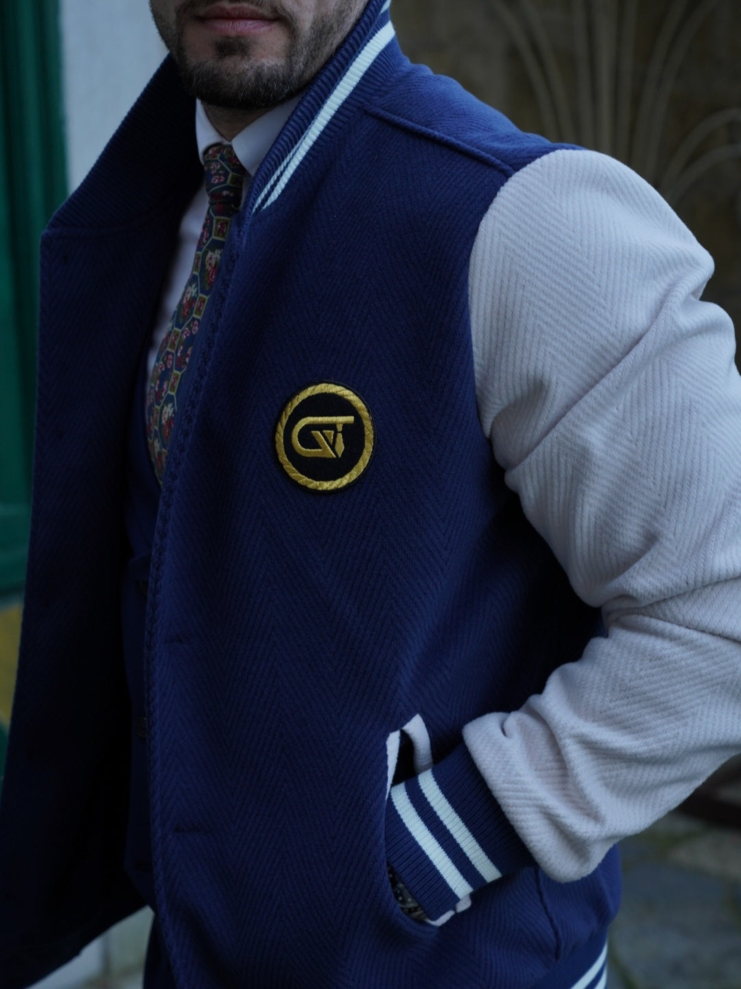 College blu e bianco