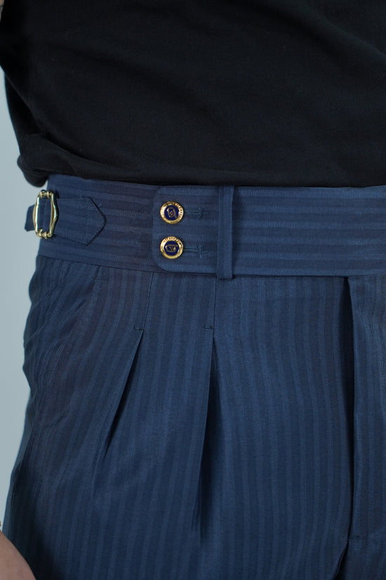 Abito easy doppiopetto con giacca senza collo solaro blu