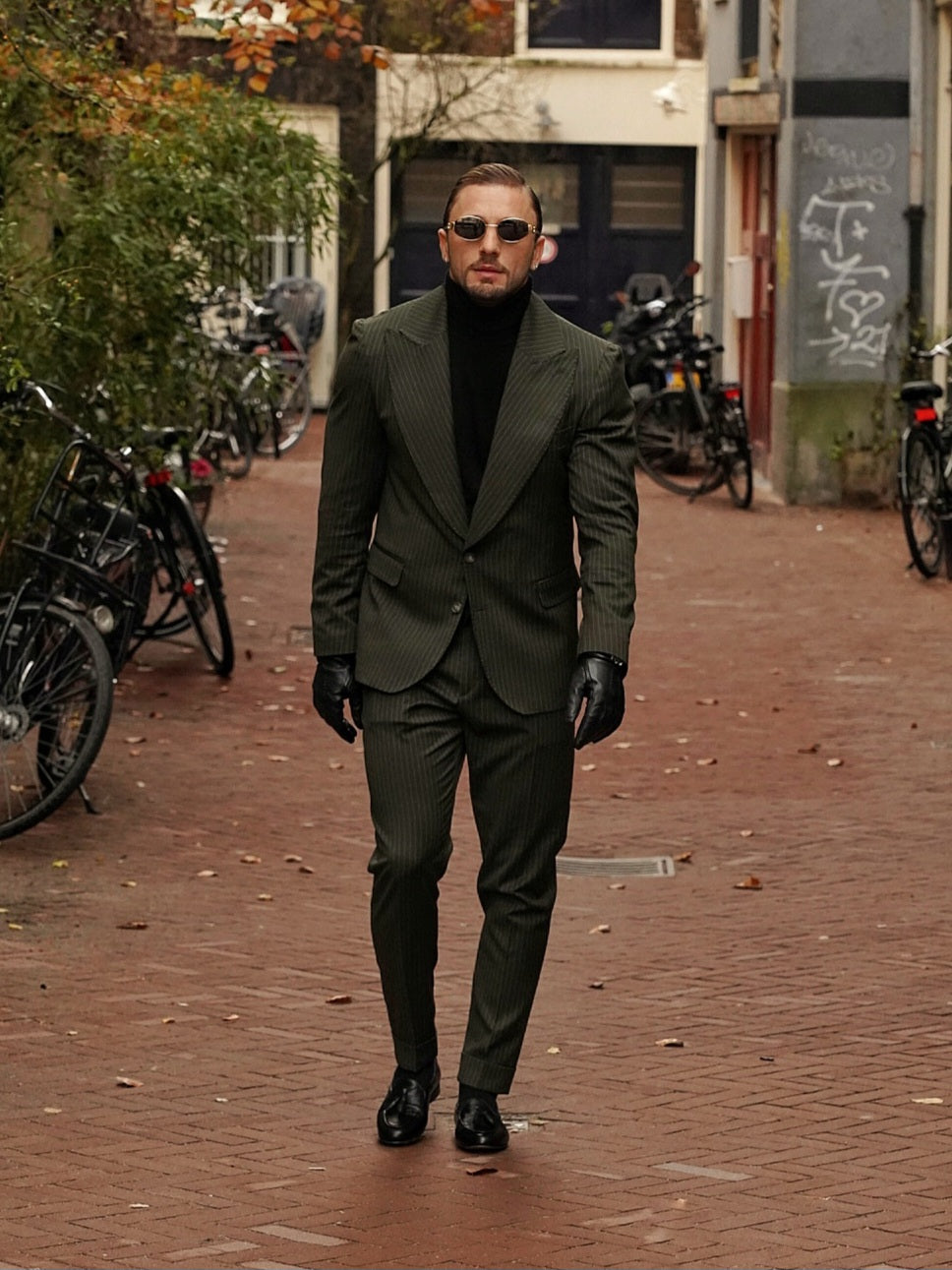 Abito Extensive monopetto petto a lancia gessato verde