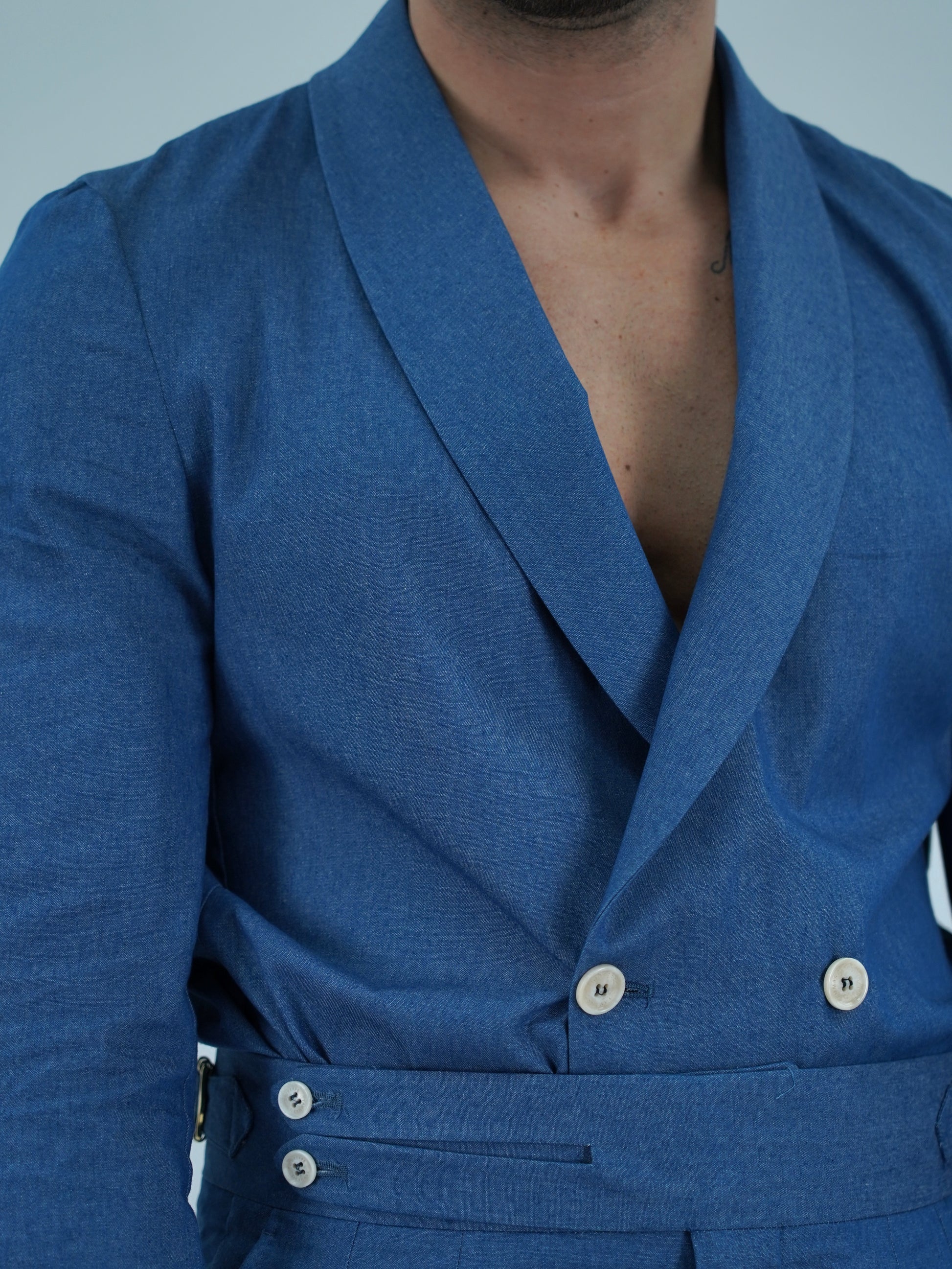 Giacca camicia doppiopetto collo a scialle effetto jeans lavaggio chiaro