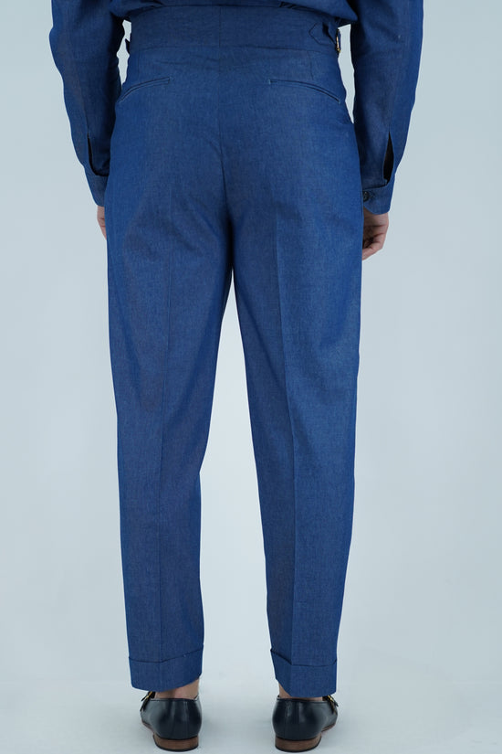 Gurkha biforcato effetto jeans lavaggio scuro con fibbie stringenti laterali