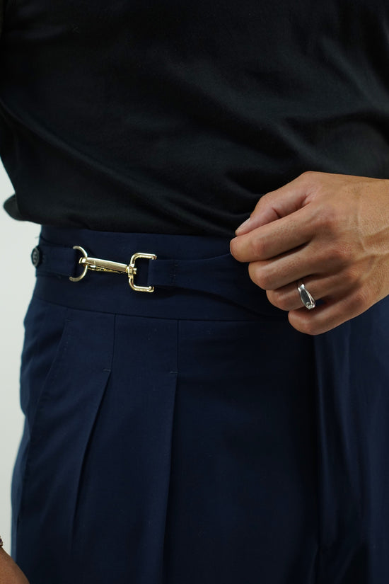 Gurkha royal blu oltremare con gancio oro