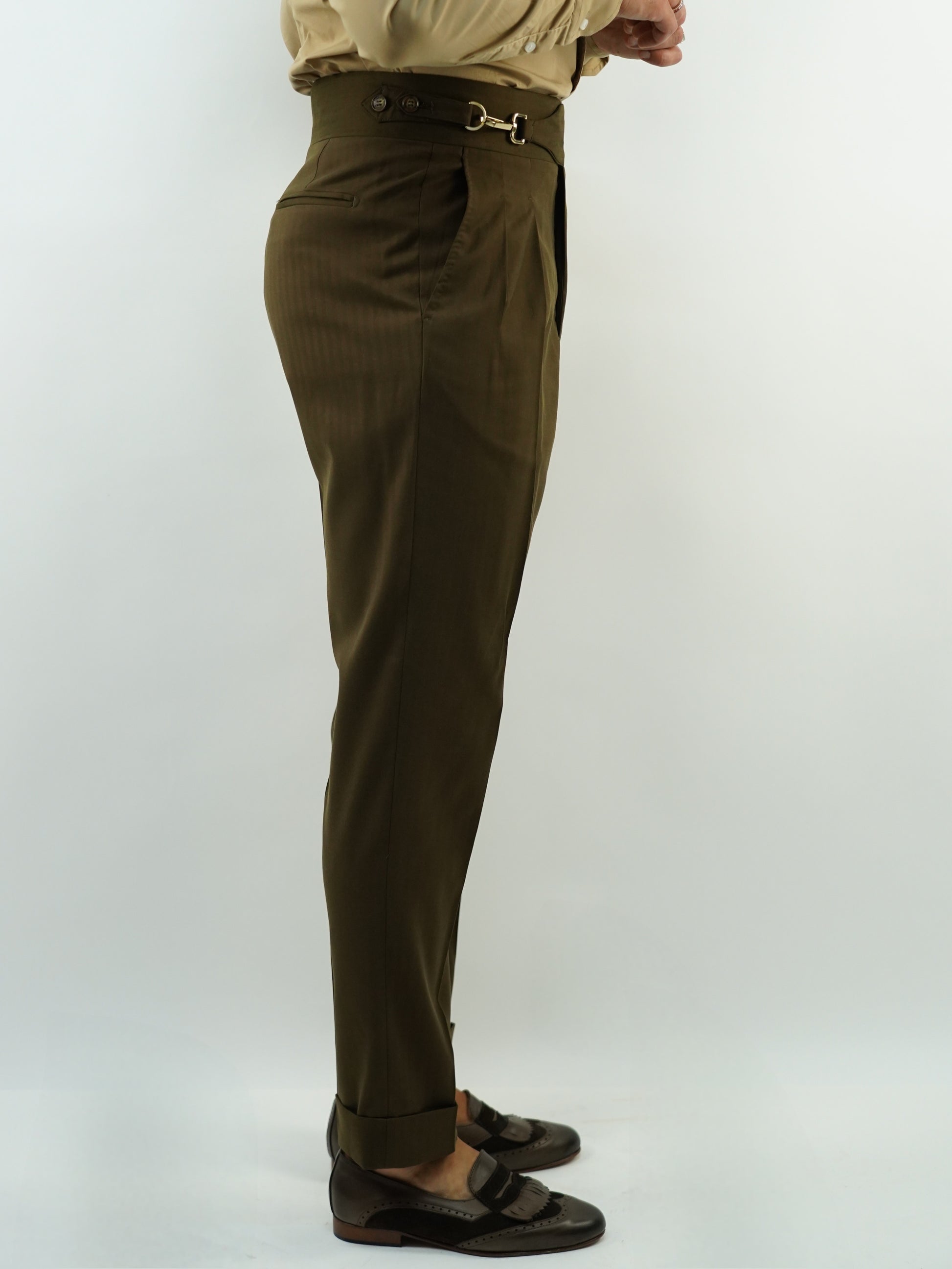 Gurkha royal colore cubano con gancio oro