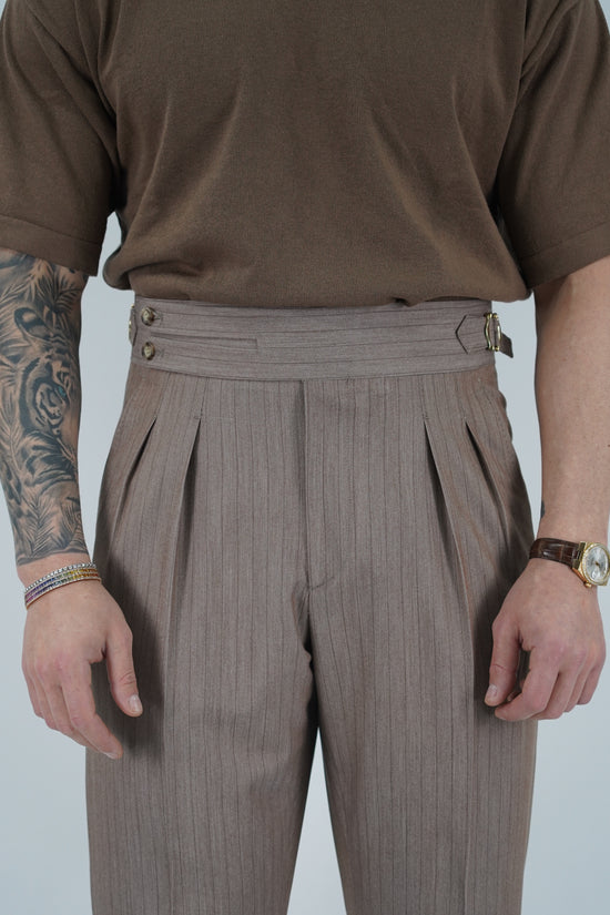 Gurkha biforcato moro gessato con fibbie stringenti laterali