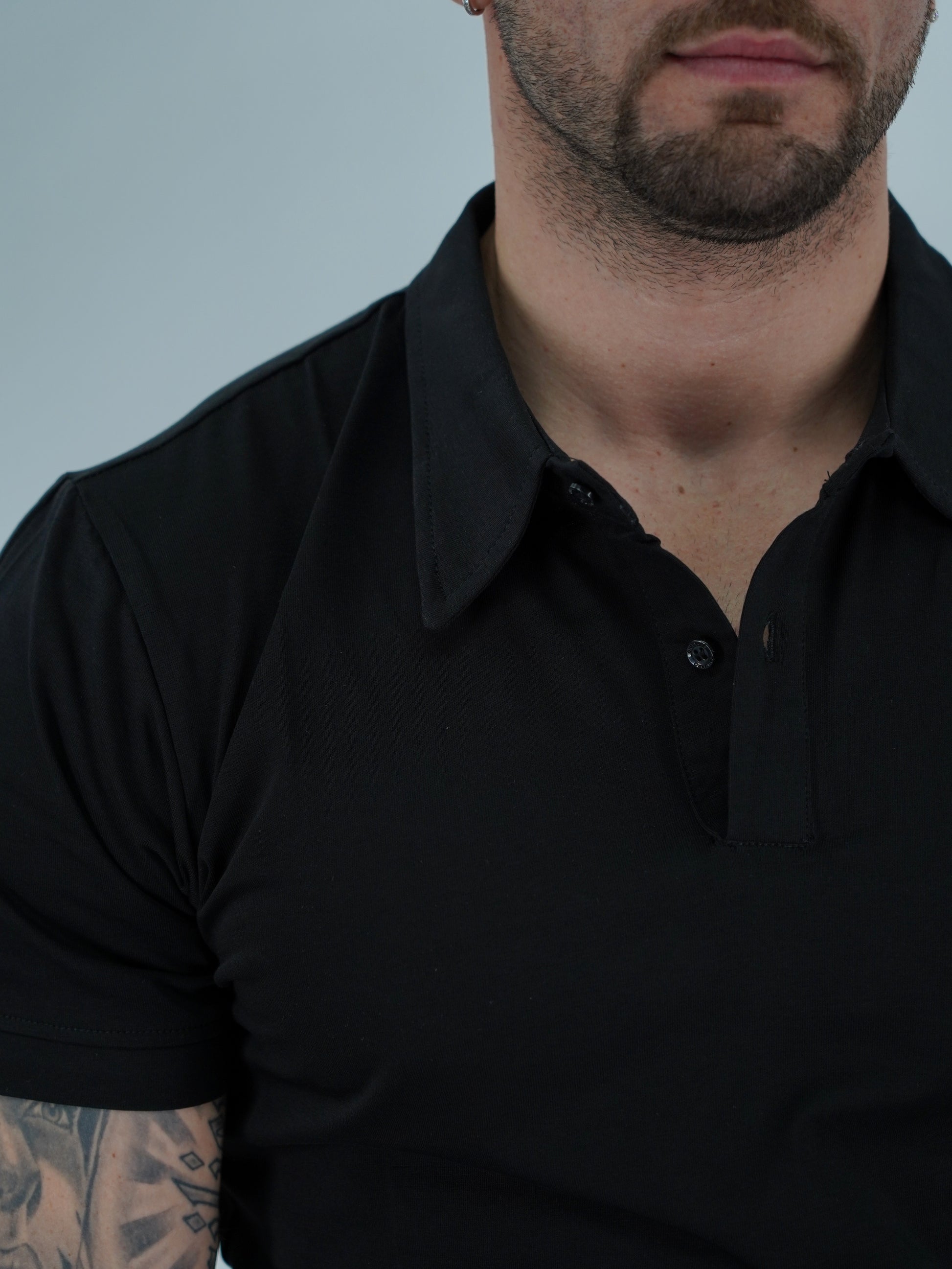 Polo Capri nera