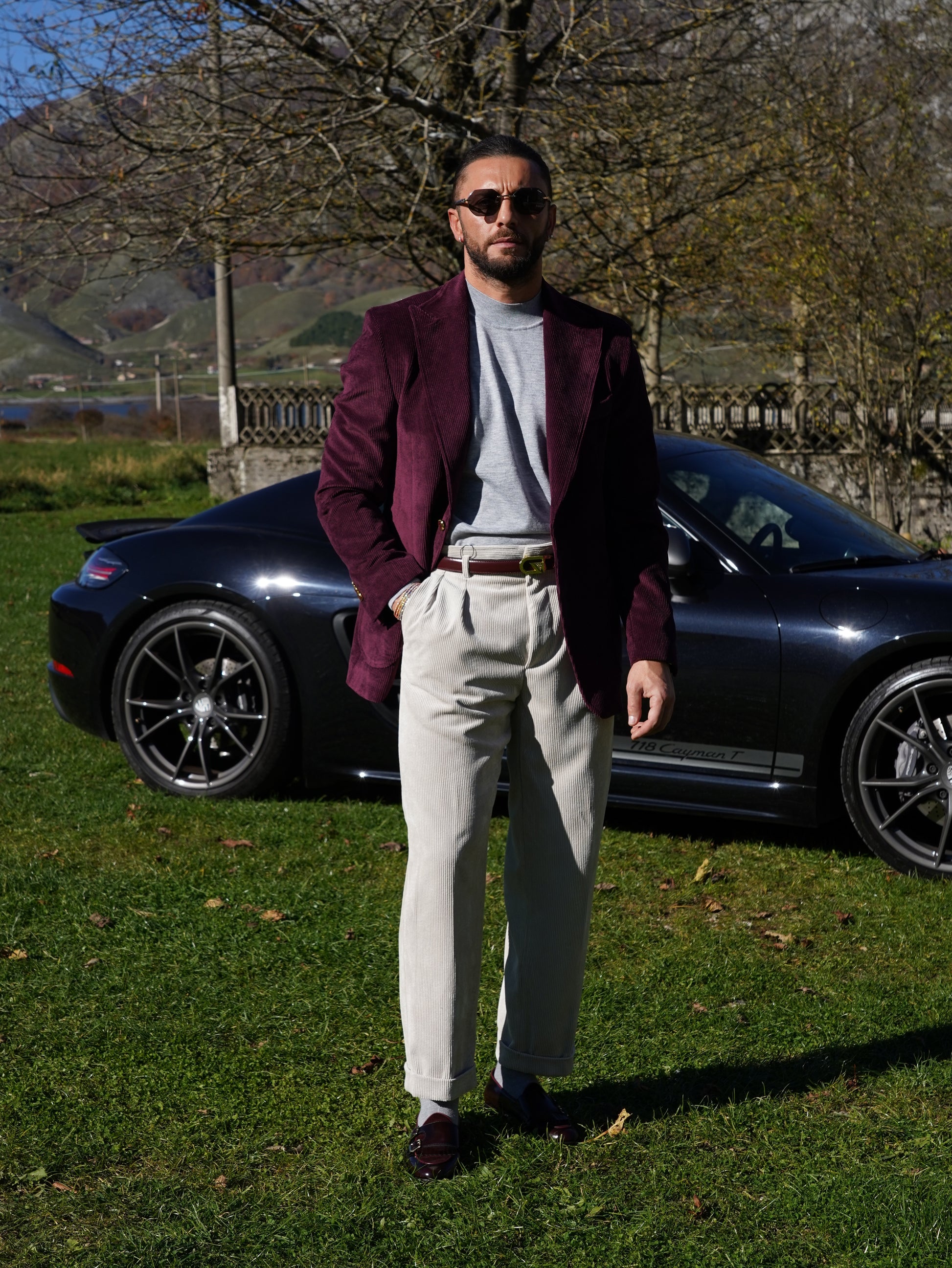 Giacca Harmonious monopetto in velluto a coste bordeaux