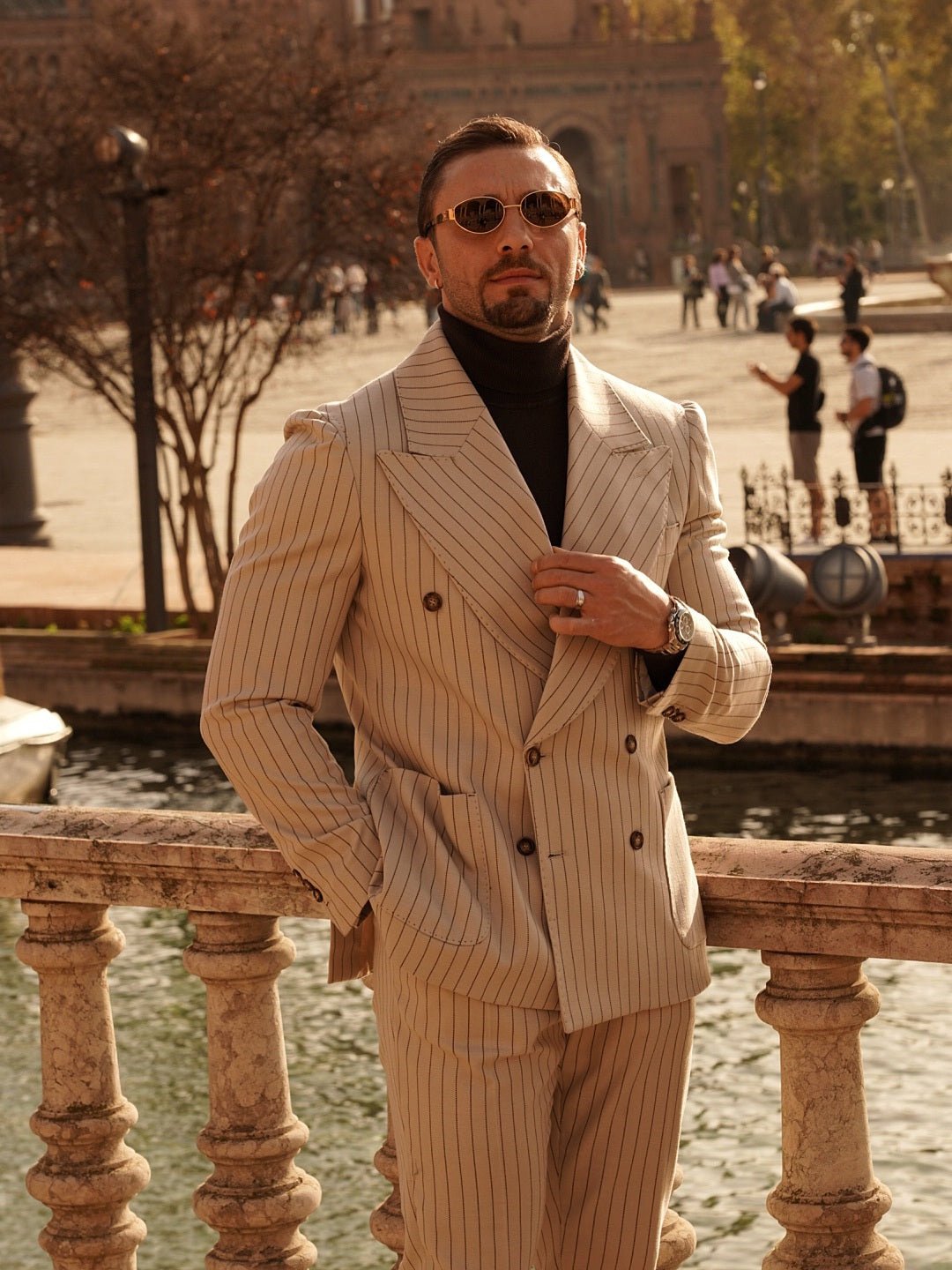 Abito Extensive doppiopetto petto a lancia gessato panna