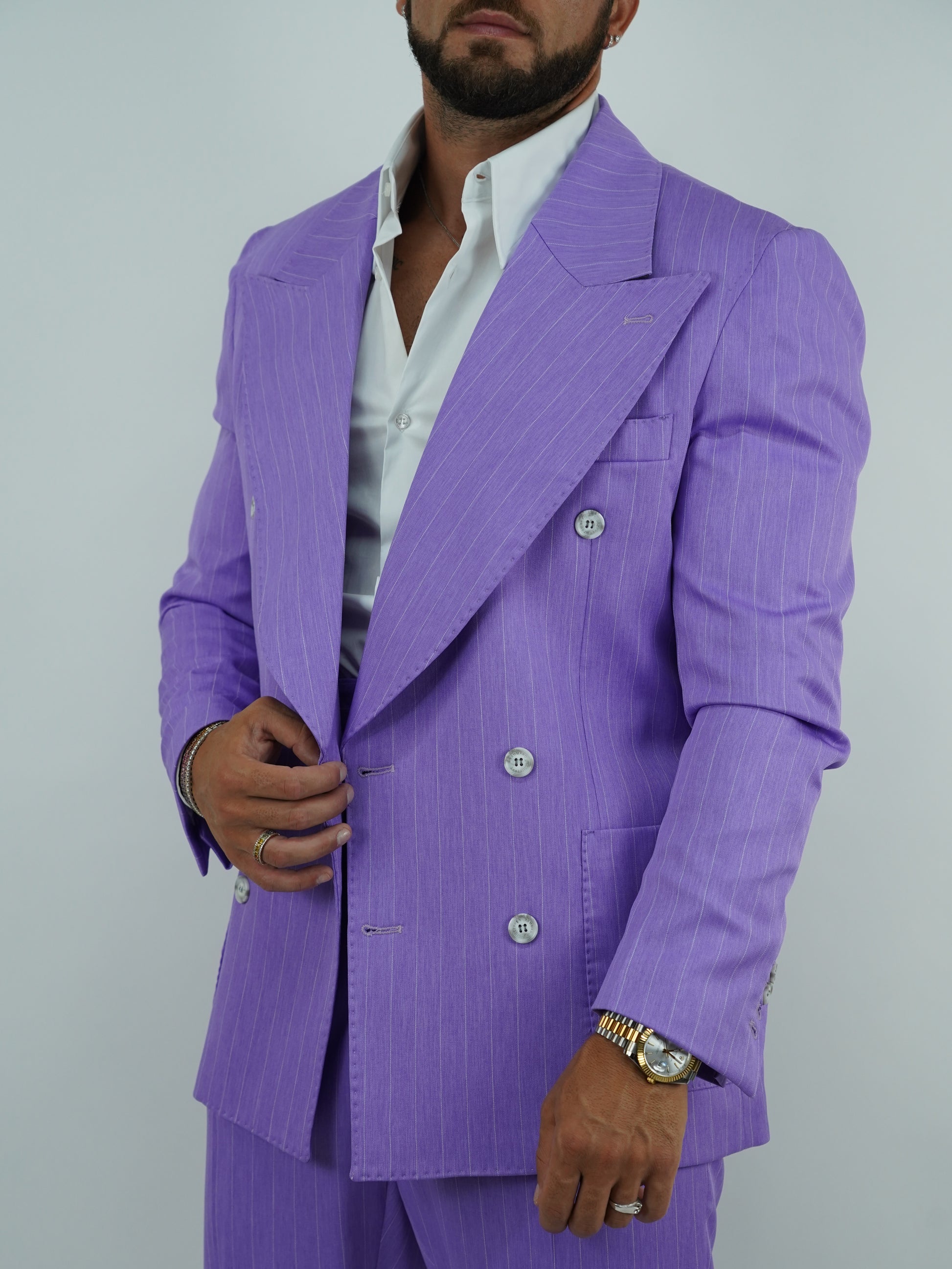 Abito Extensive doppiopetto petto a lancia lilla gessato