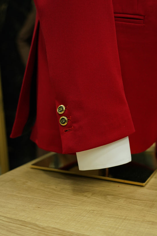 Abito harmonious collo a scialle rosso con bottoni oro