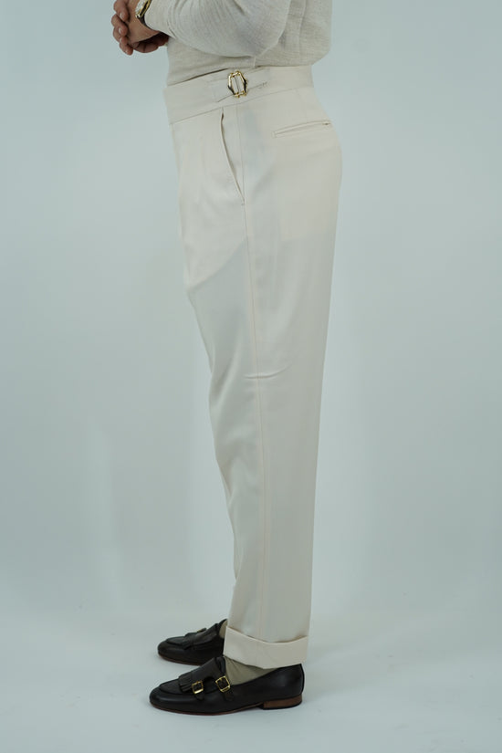 Gurkha panna con bottoni oro e fibbie stringenti laterali