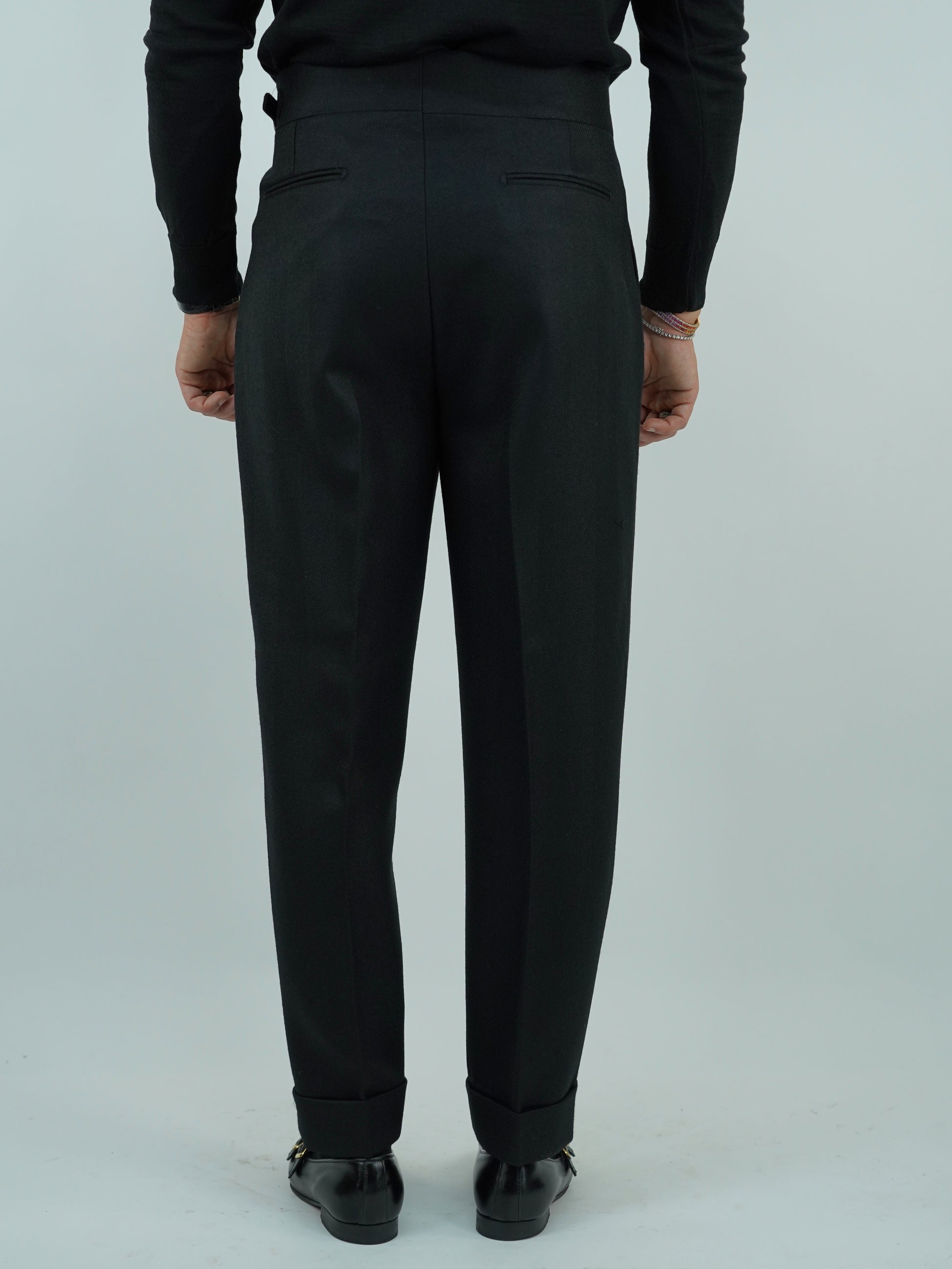 Gurkha elegant spigato nero