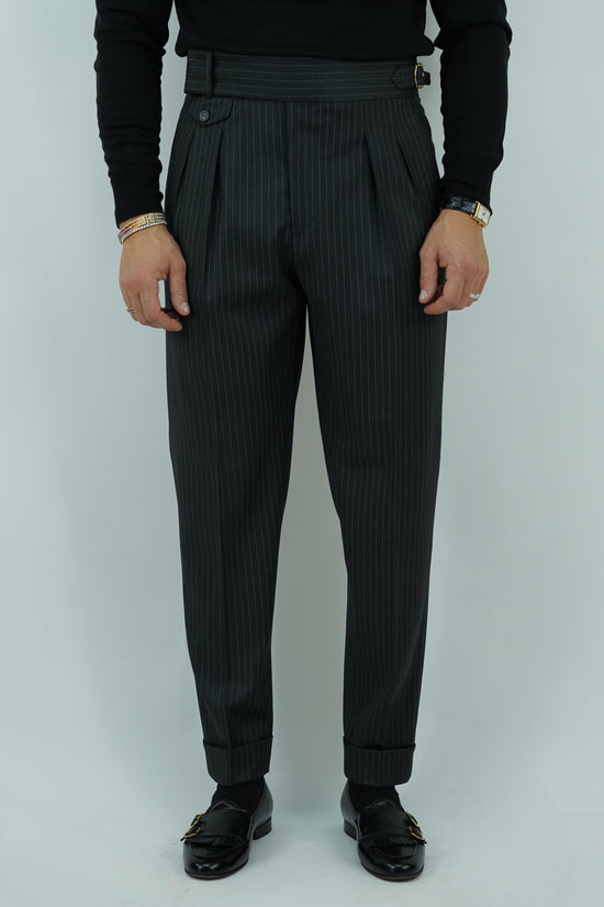 Abito Extensive doppiopetto petto a lancia gessato grigio scuro