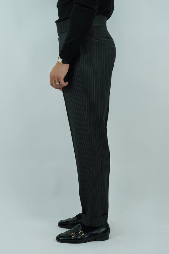 Abito Extensive doppiopetto petto a lancia gessato grigio scuro