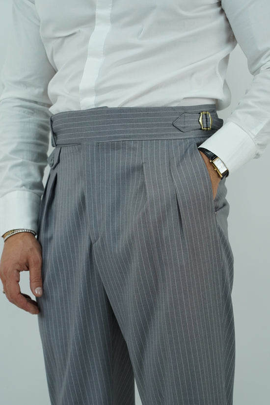 Gurkha elegant gessato grigio chiaro