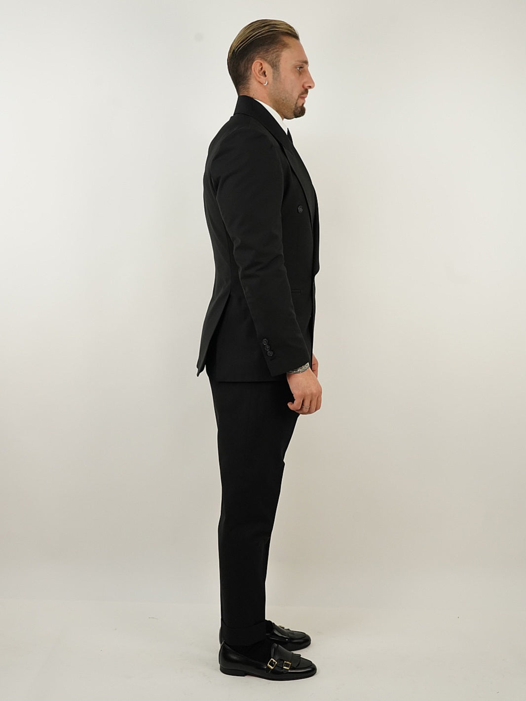 Abito Extensive doppiopetto petto a lancia corvino