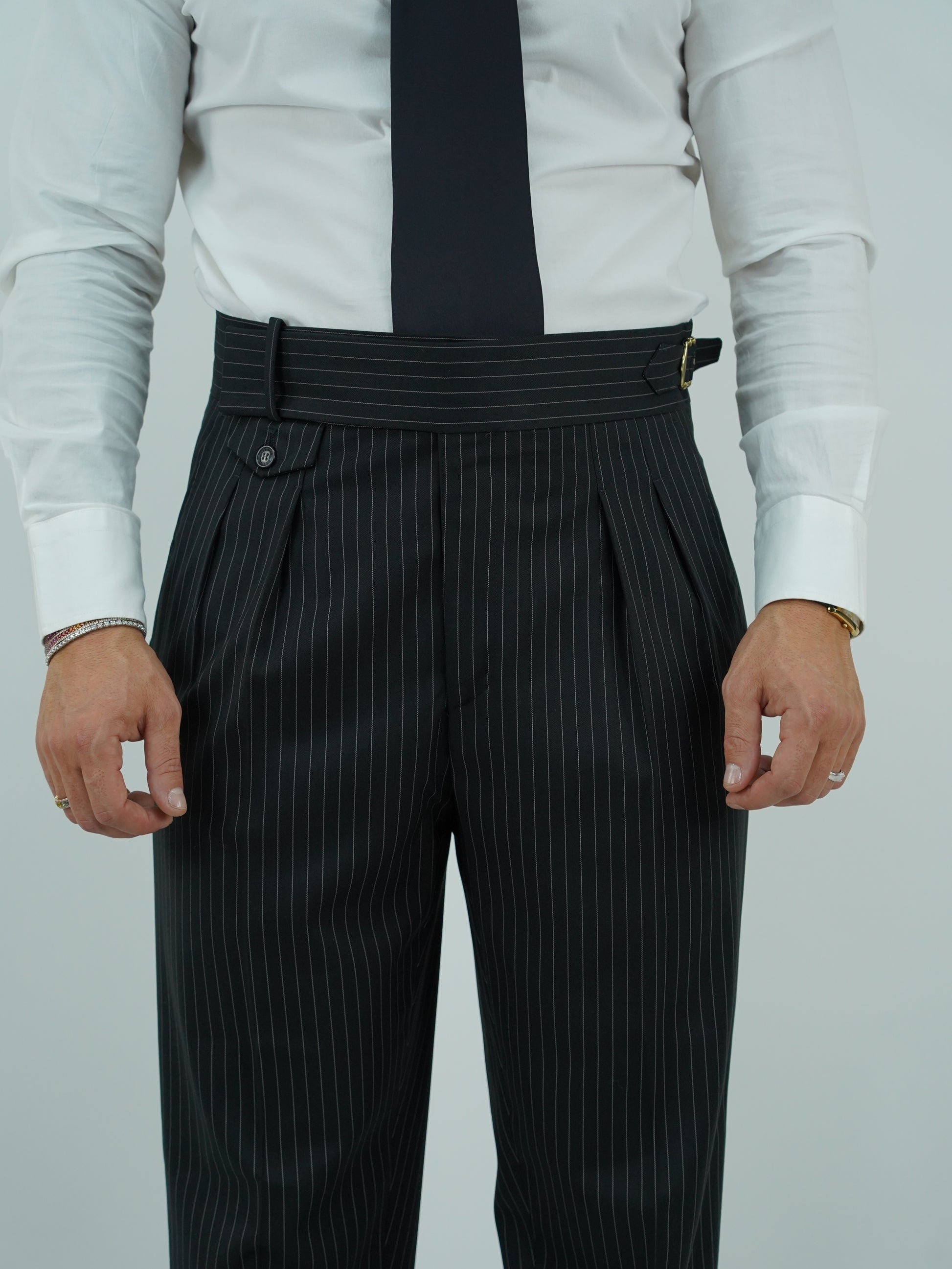 Gurkha elegant gessato nero