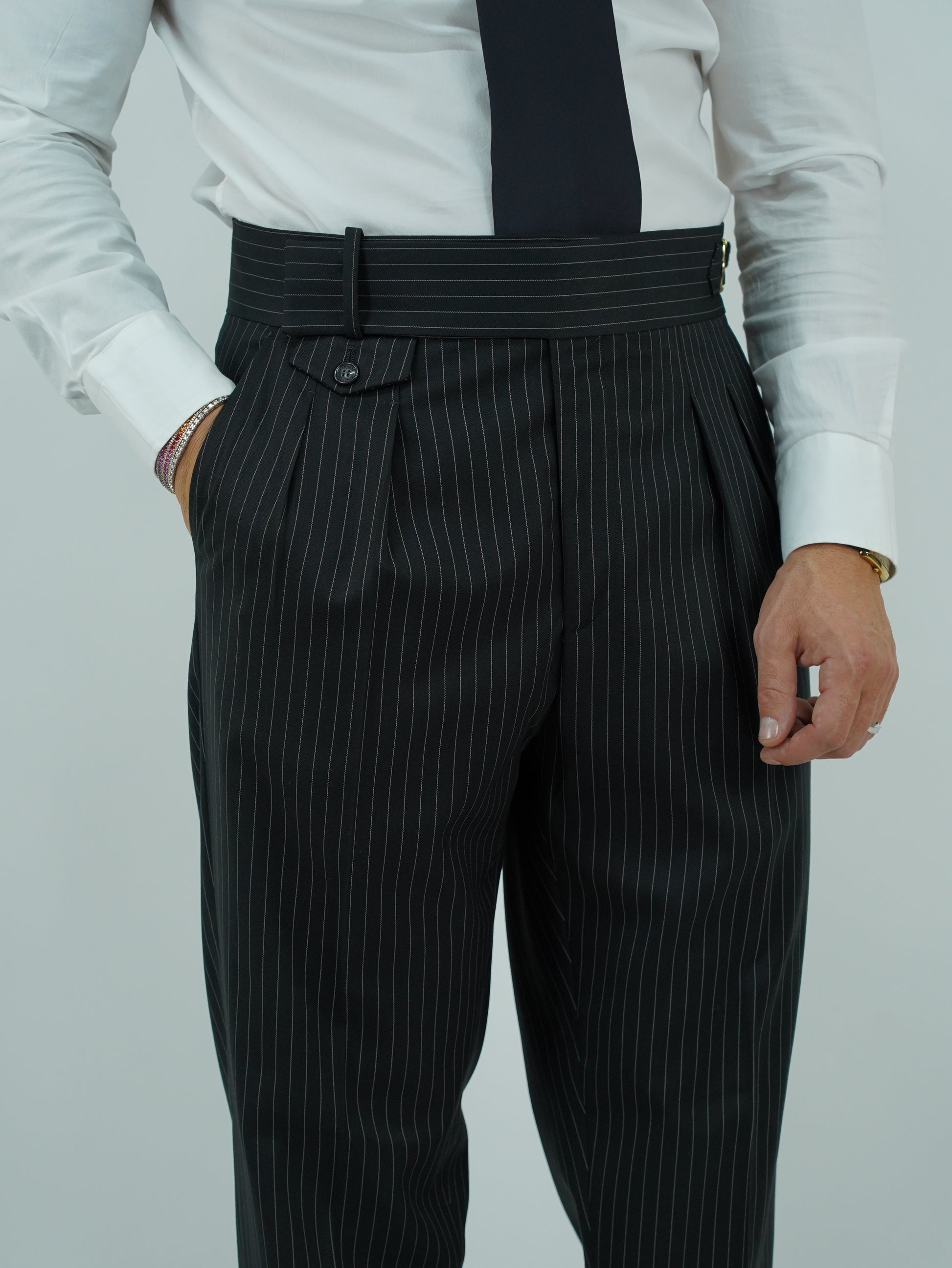 Gurkha elegant gessato nero