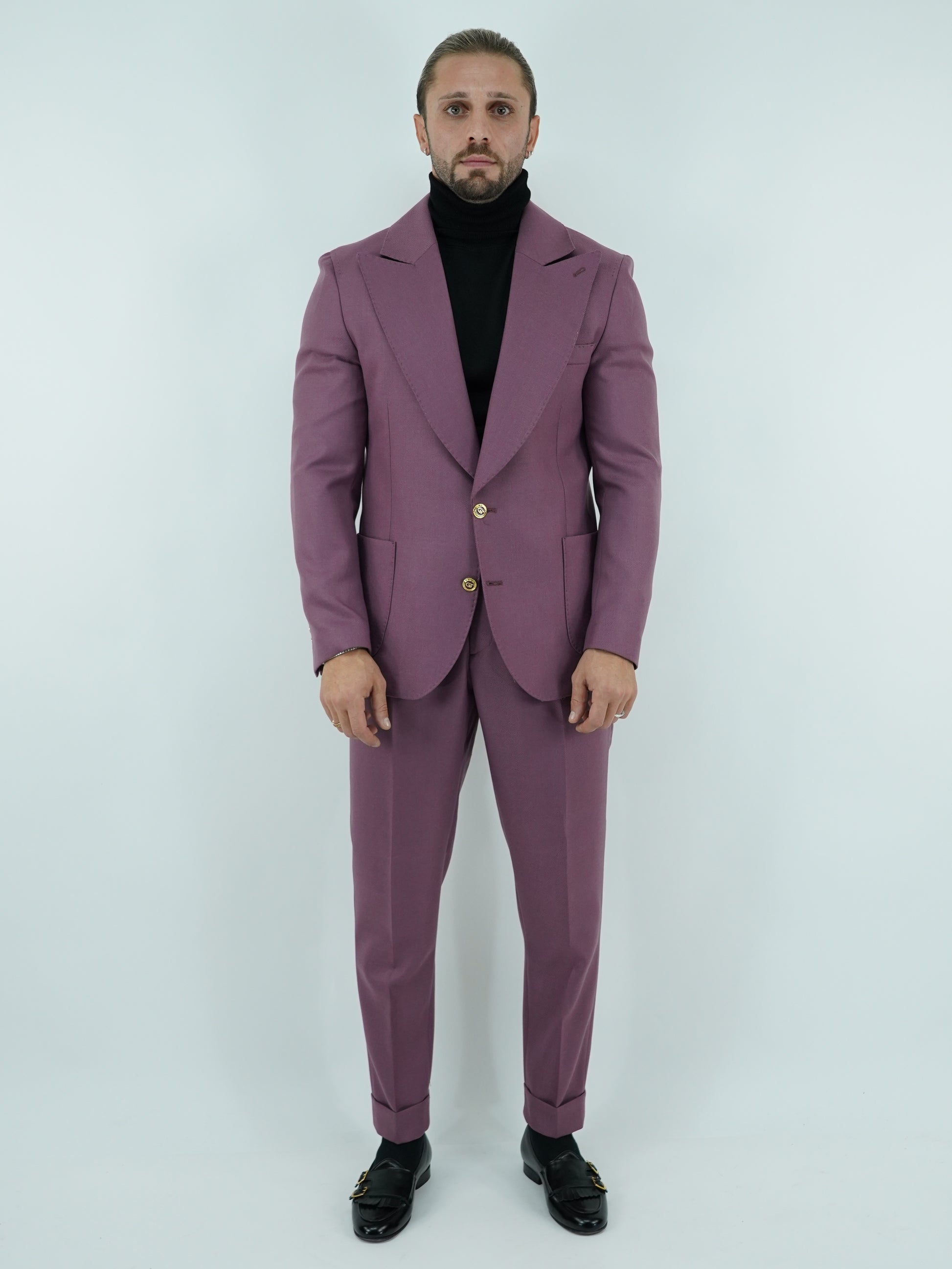 Abito extensive monopetto petto a lancia diagonale cipolla con bottoni oro