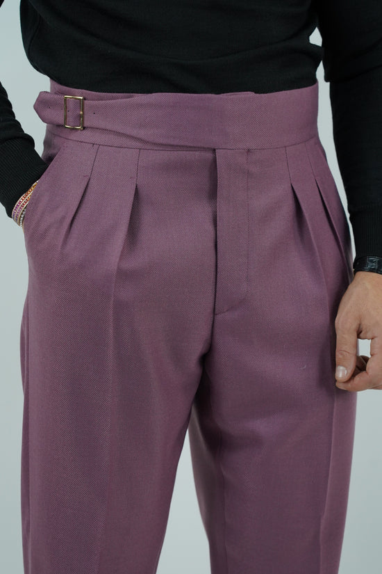 Abito extensive monopetto petto a lancia diagonale cipolla con bottoni oro