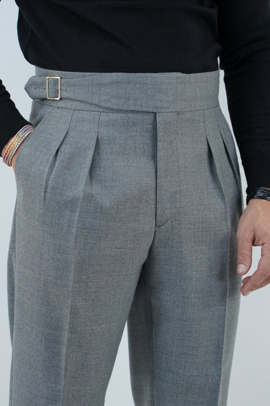 Gurkha cenere diagonale con fibbia laterale regolabile