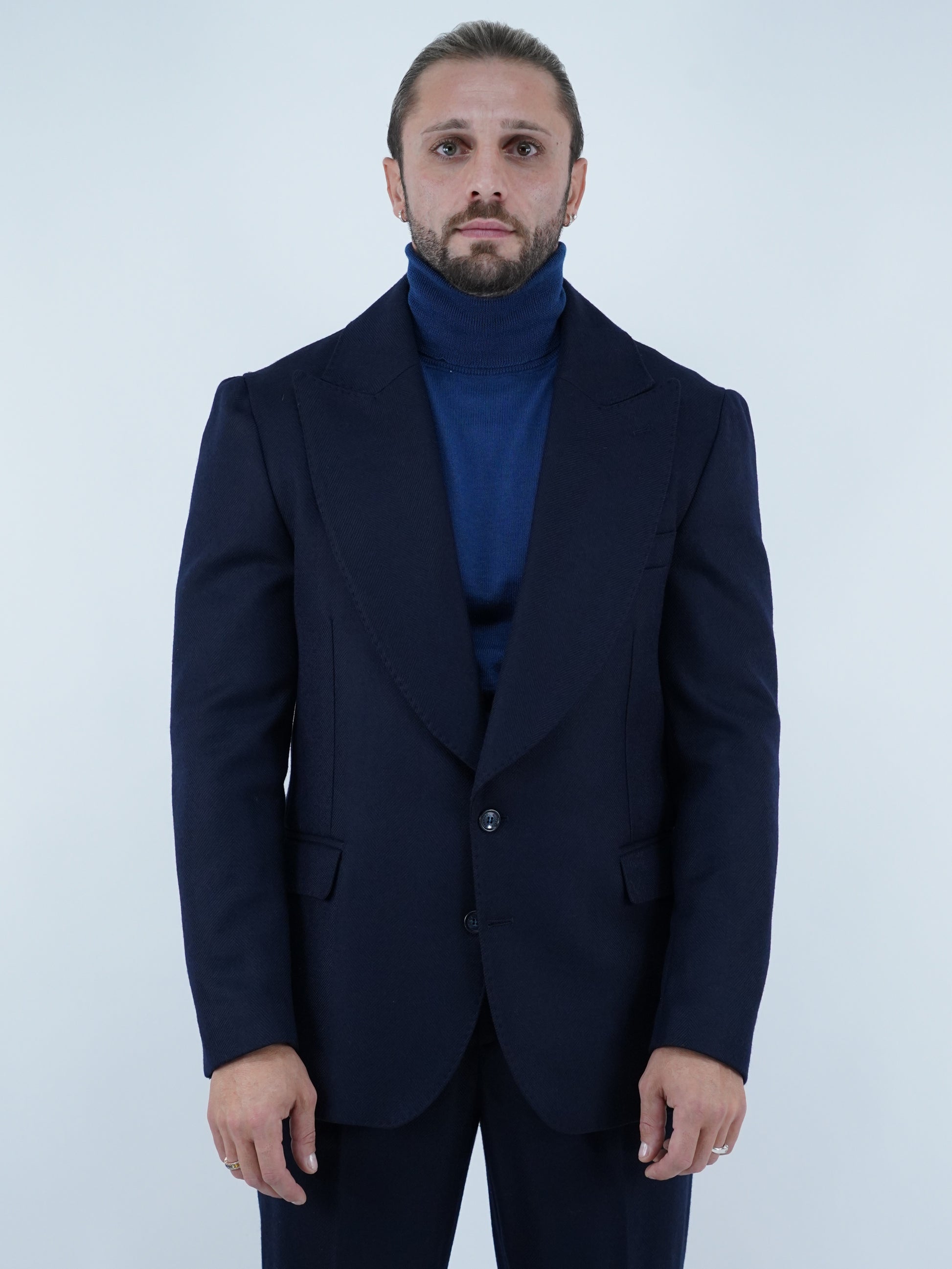 Abito Extensive monopetto petto a lancia spigato blu