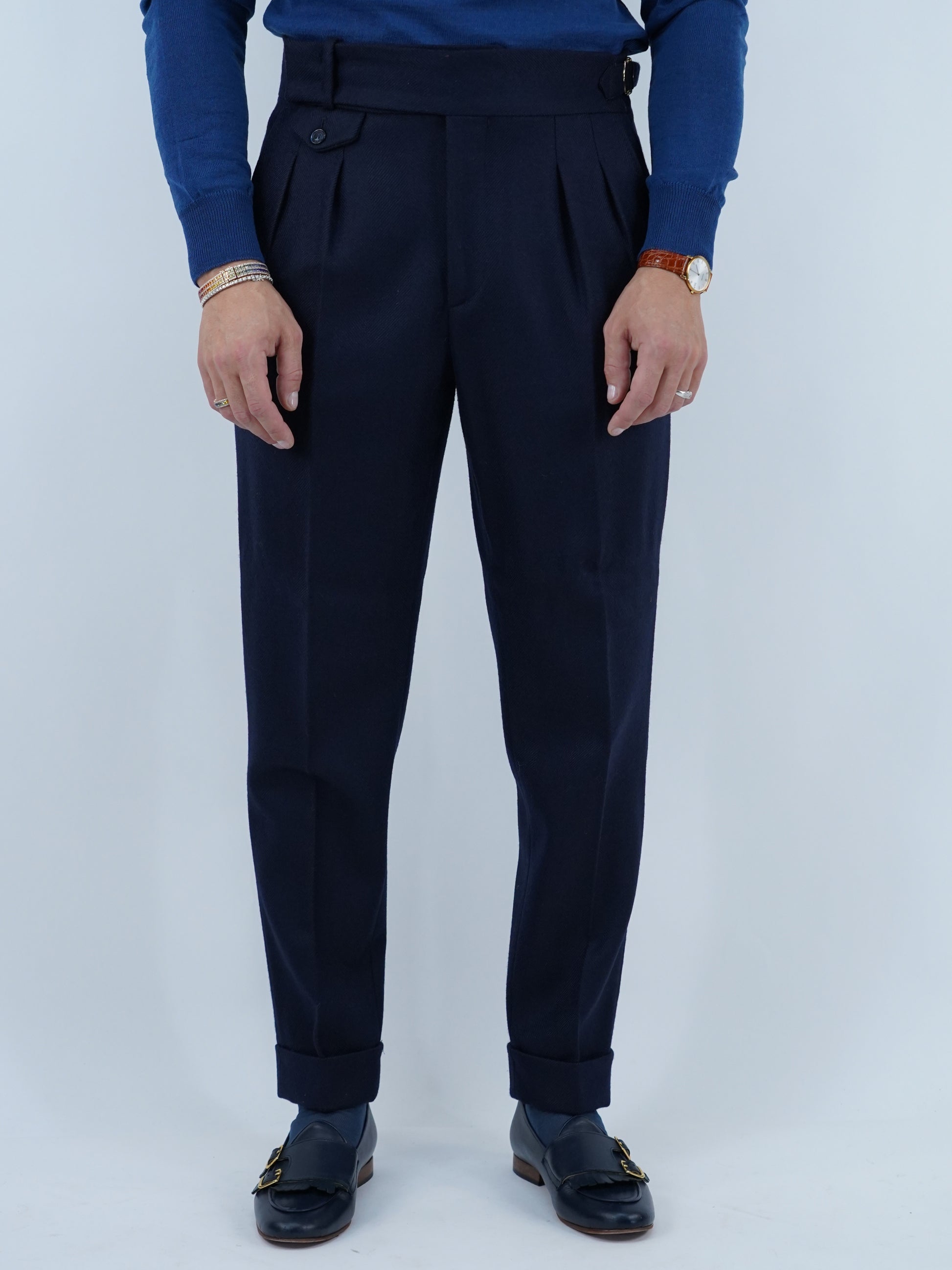 Abito Extensive monopetto petto a lancia spigato blu