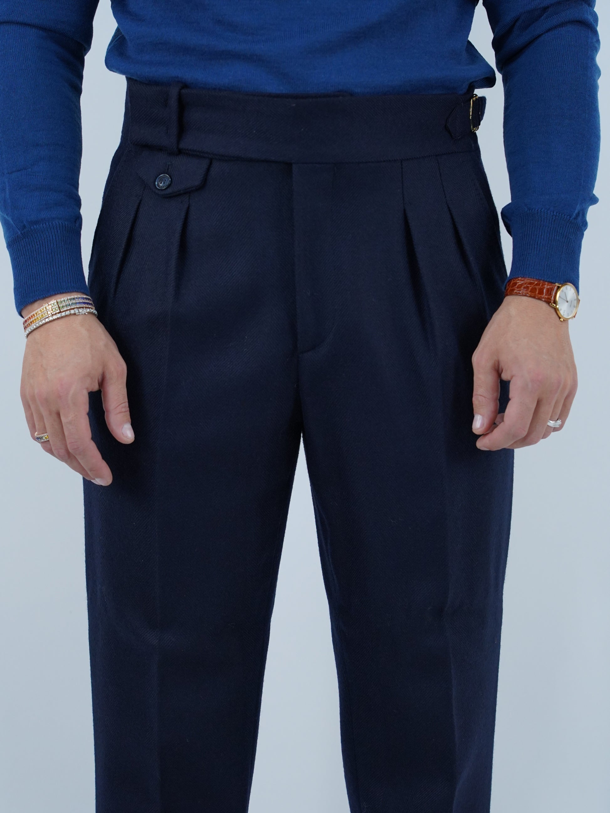 Abito Extensive monopetto petto a lancia spigato blu