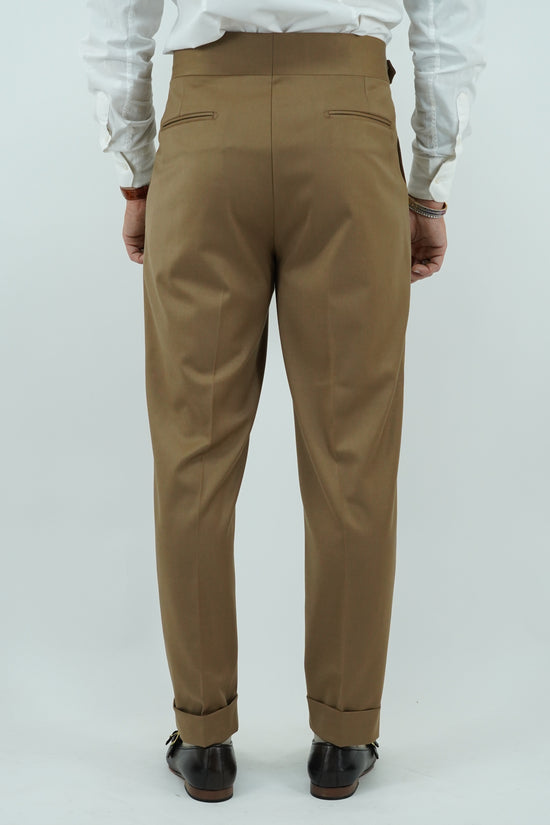 Gurkha fango con fibbia laterale regolabile