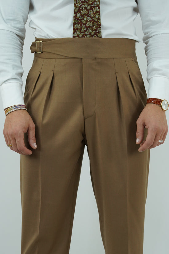 Gurkha fango con fibbia laterale regolabile