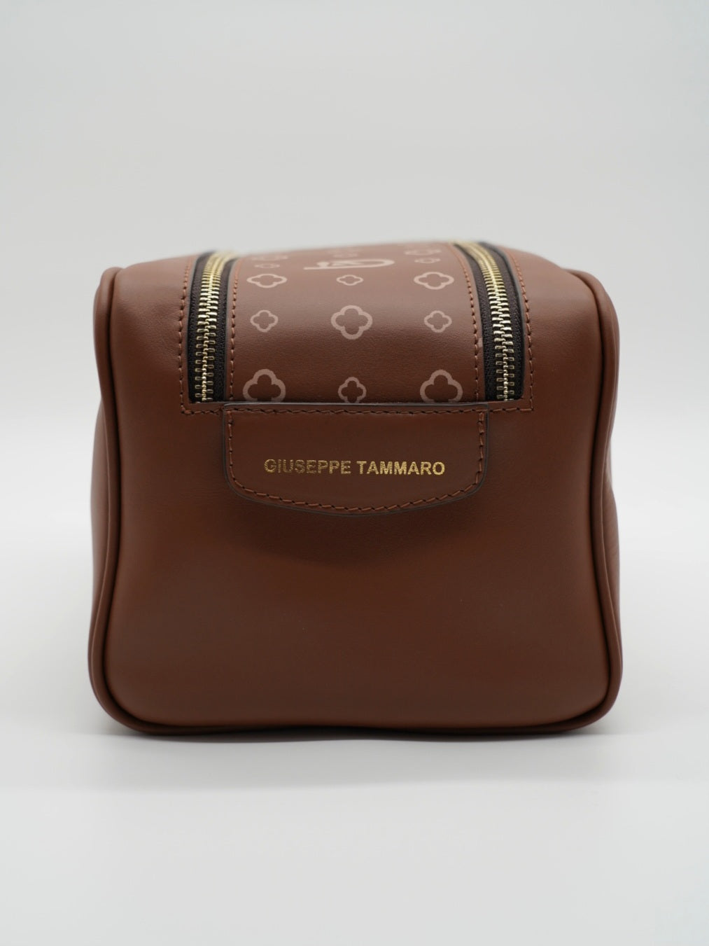 Beauty case monogram cuoio