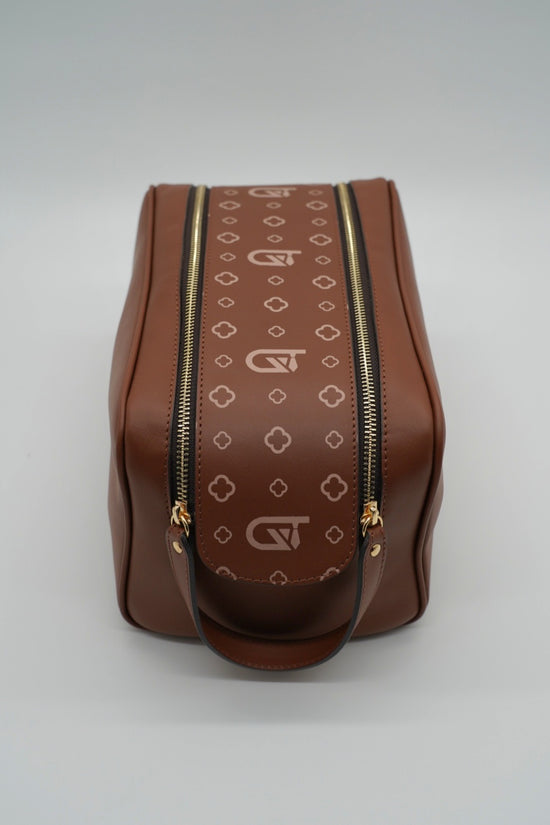 Beauty case monogram cuoio