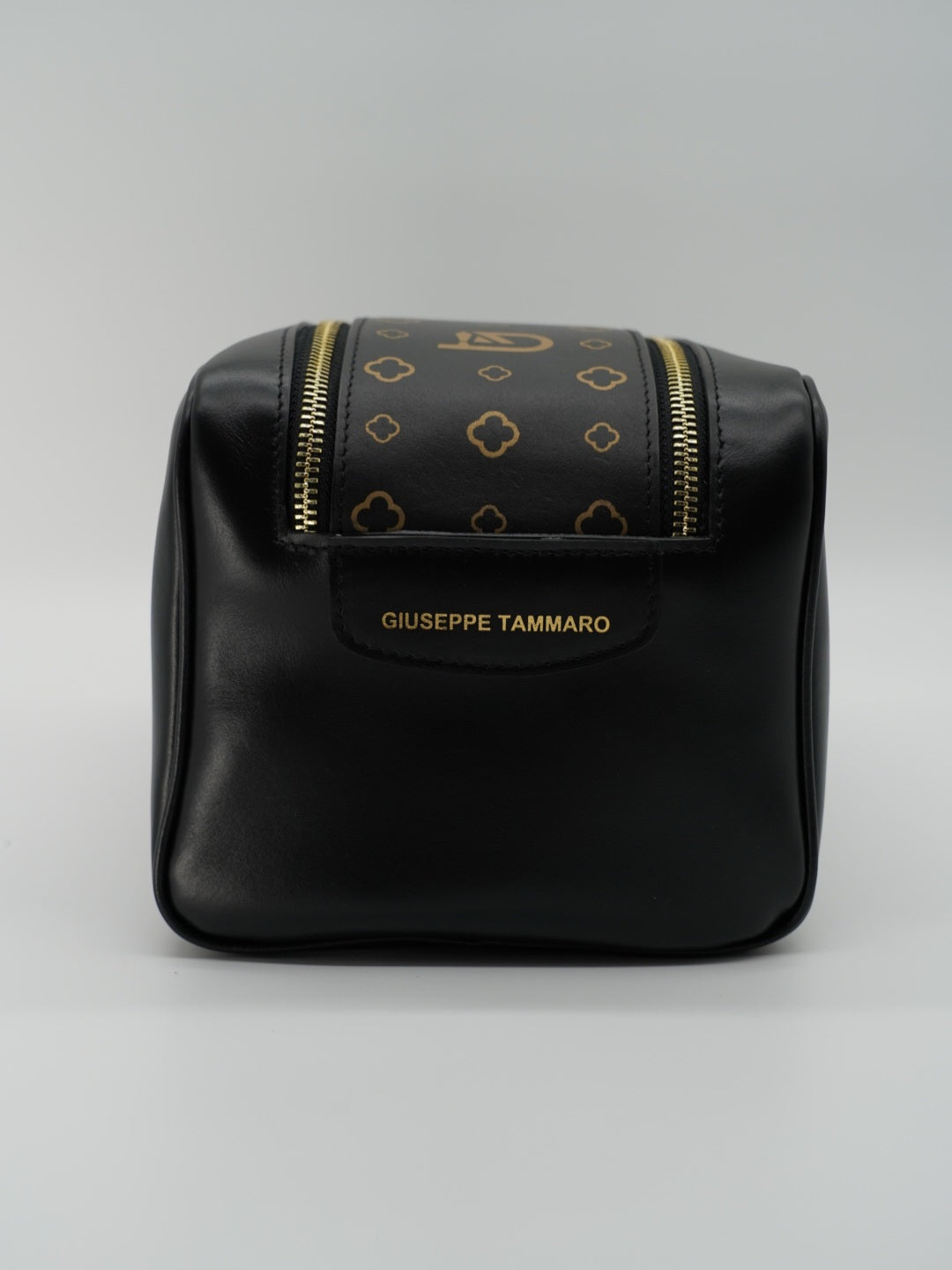 Beauty case monogram nero