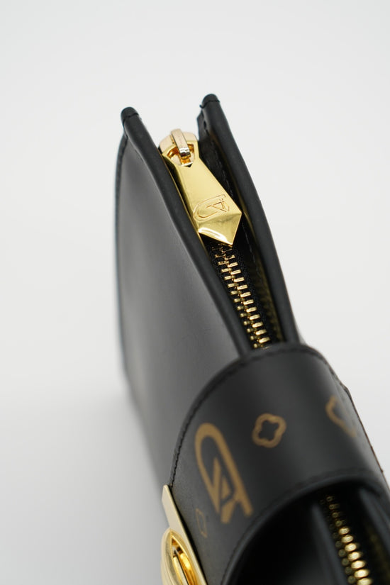 Pochette monogram nera