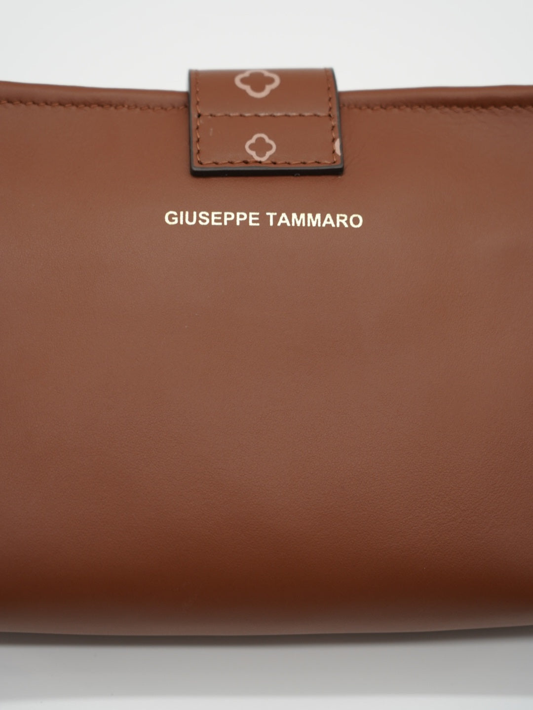 Pochette monogram cuoio