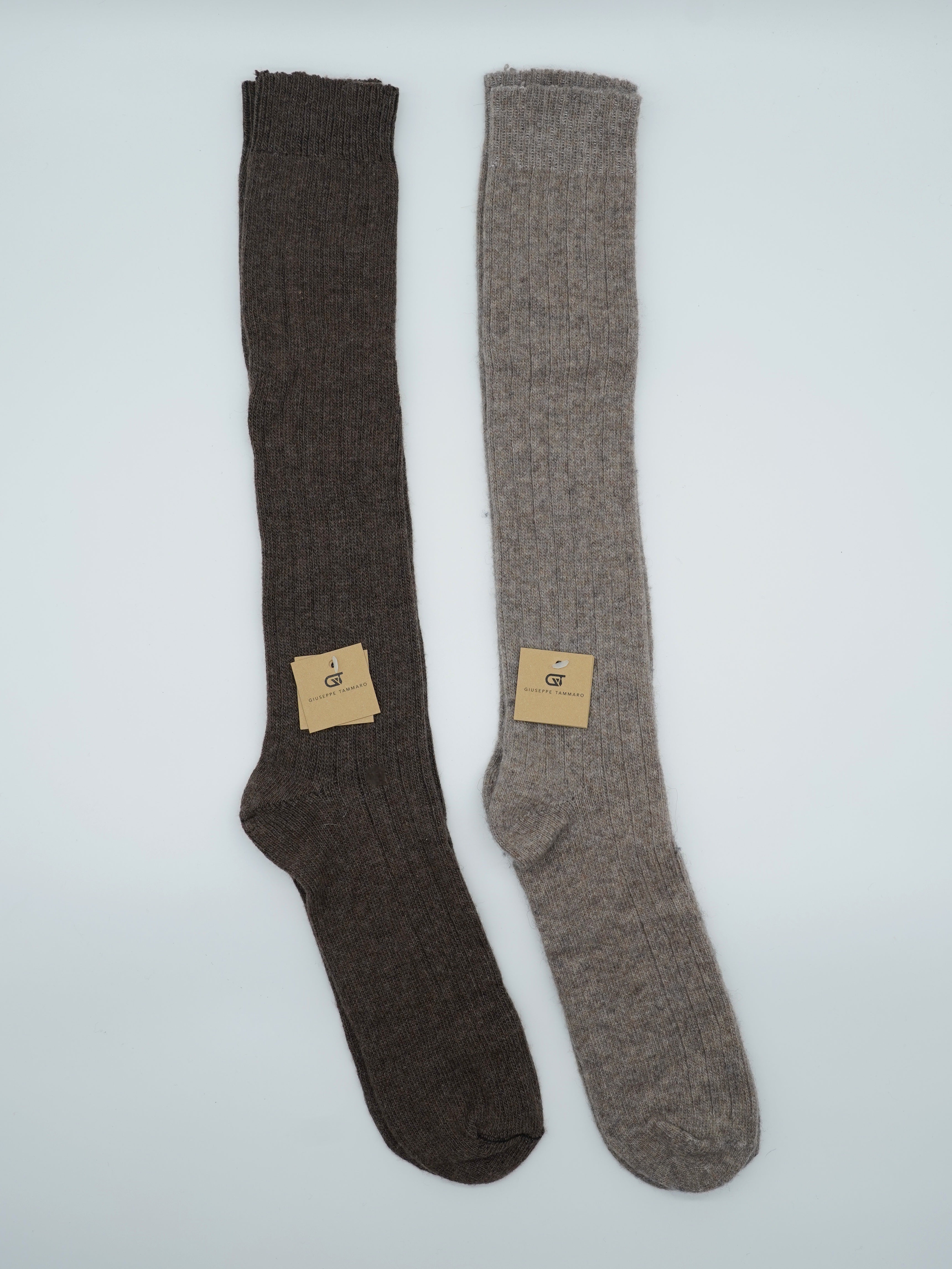 Calze lunghe a costa in misto cashmere tabacco/beige
