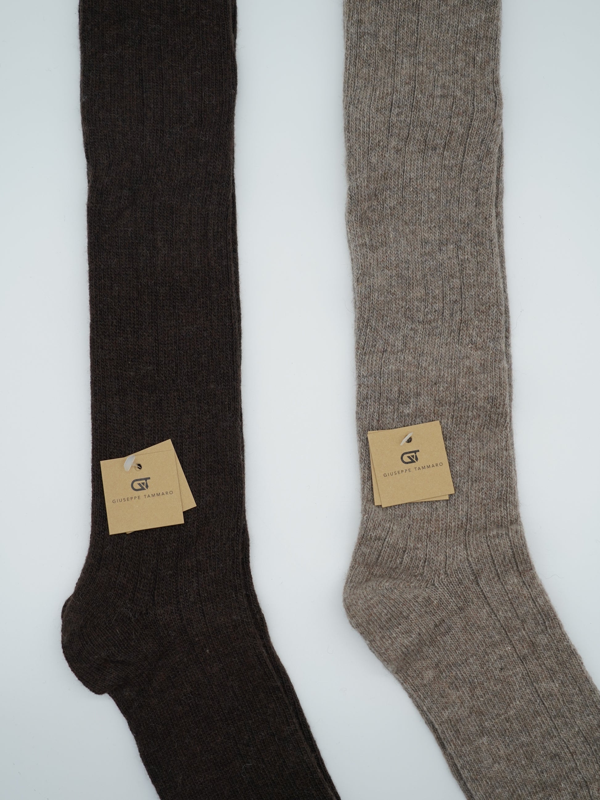 Calze lunghe a costa in misto cashmere testa di moro/beige