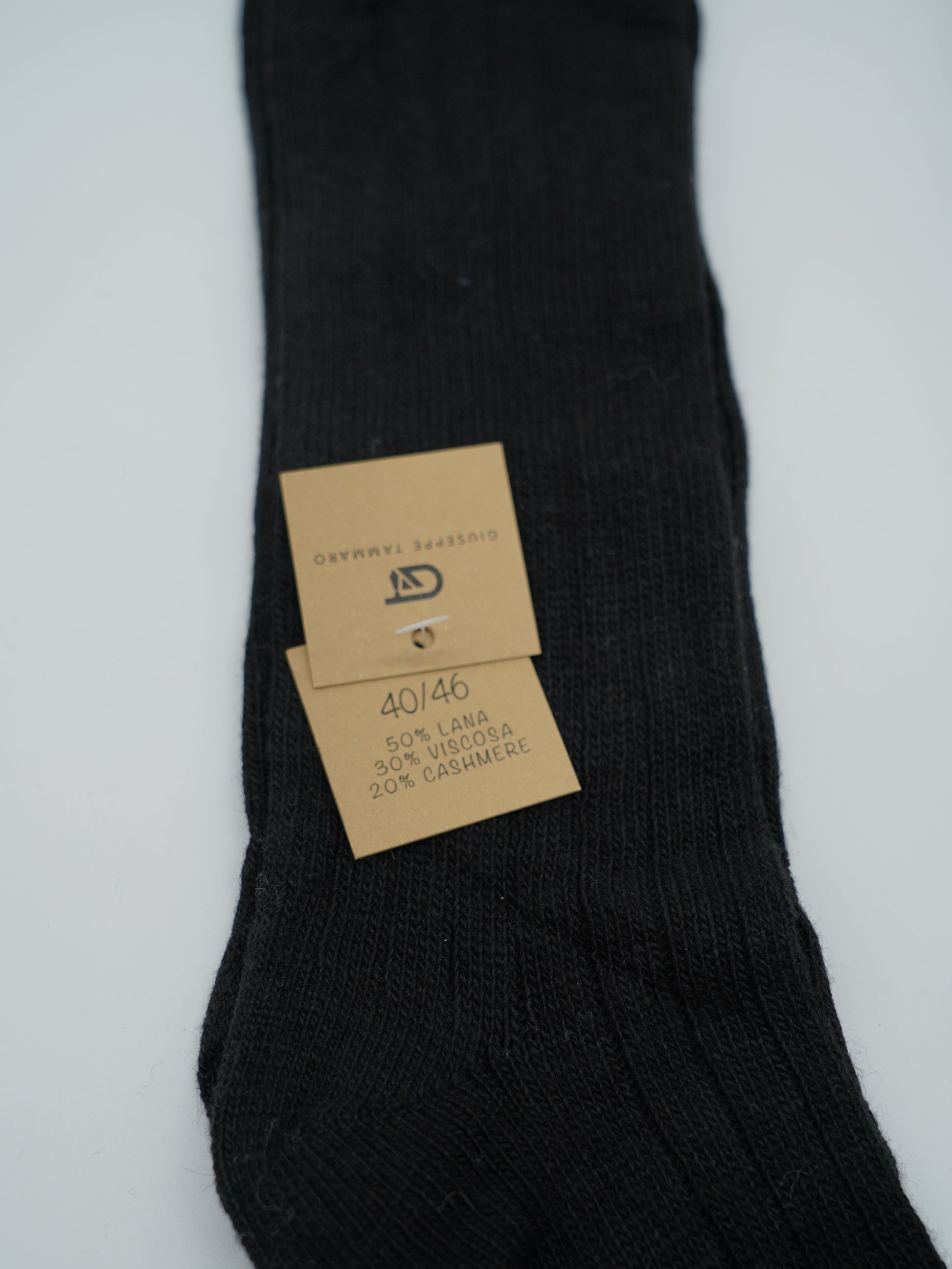 Calze lunghe a costa in misto cashmere nero/blu