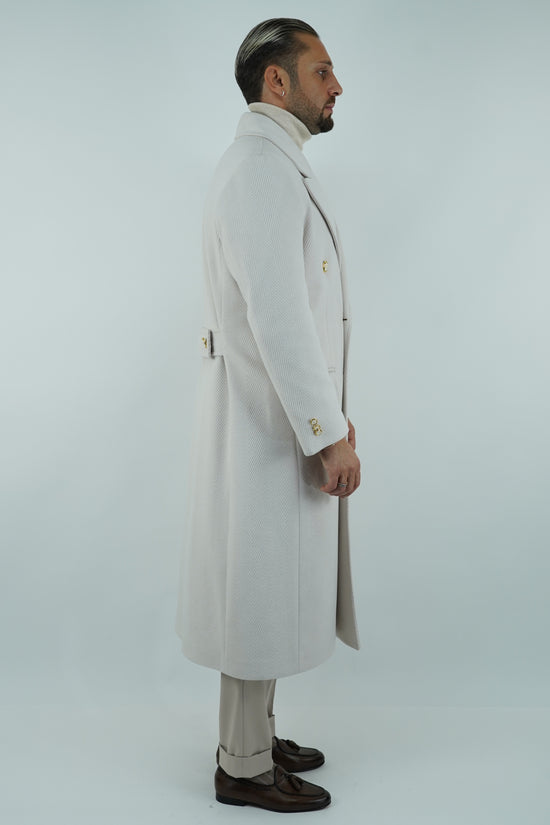 Cappotto Raglan Spigato Panna con bottoni oro