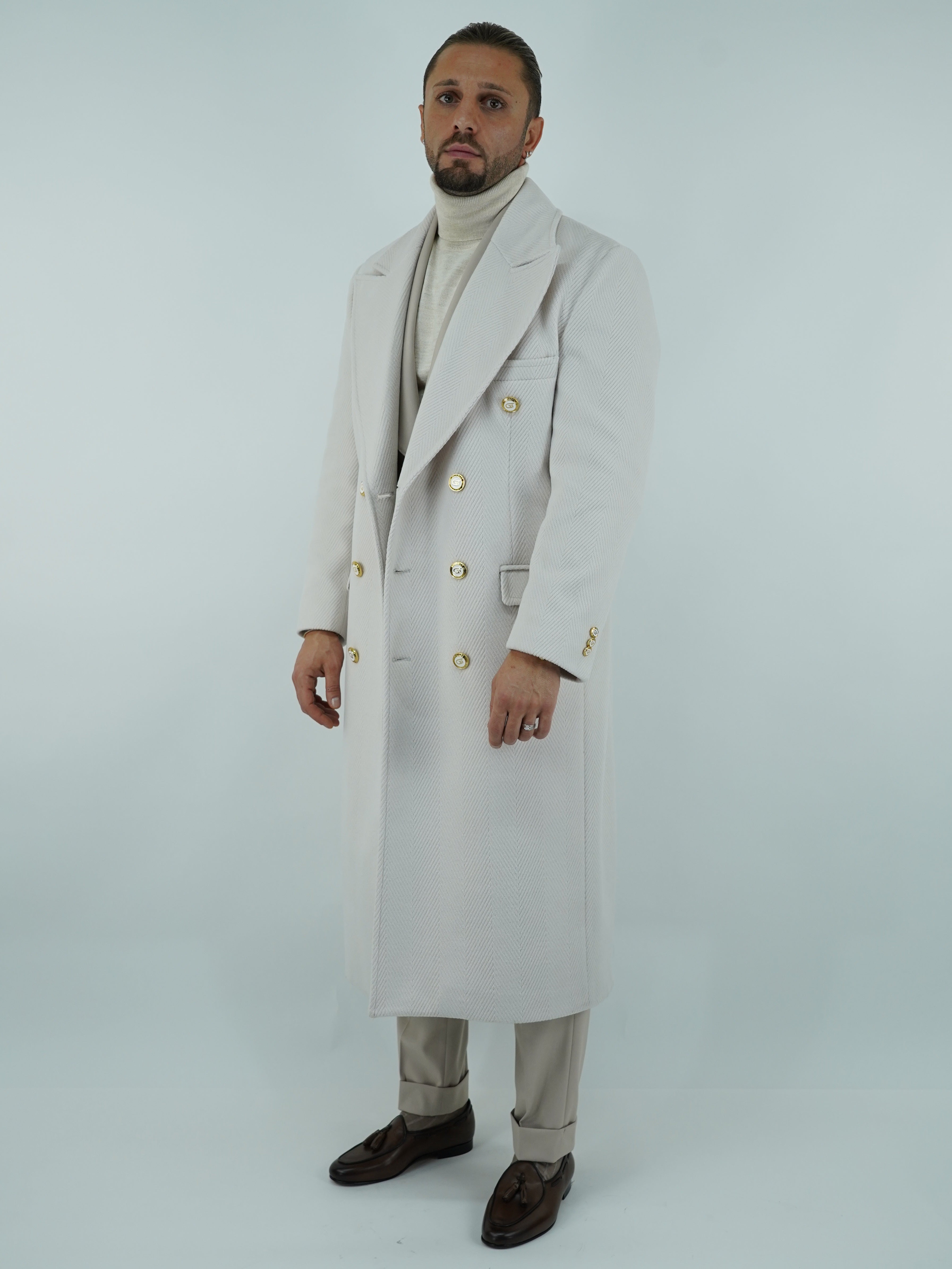 Cappotto Raglan Spigato Panna con bottoni oro