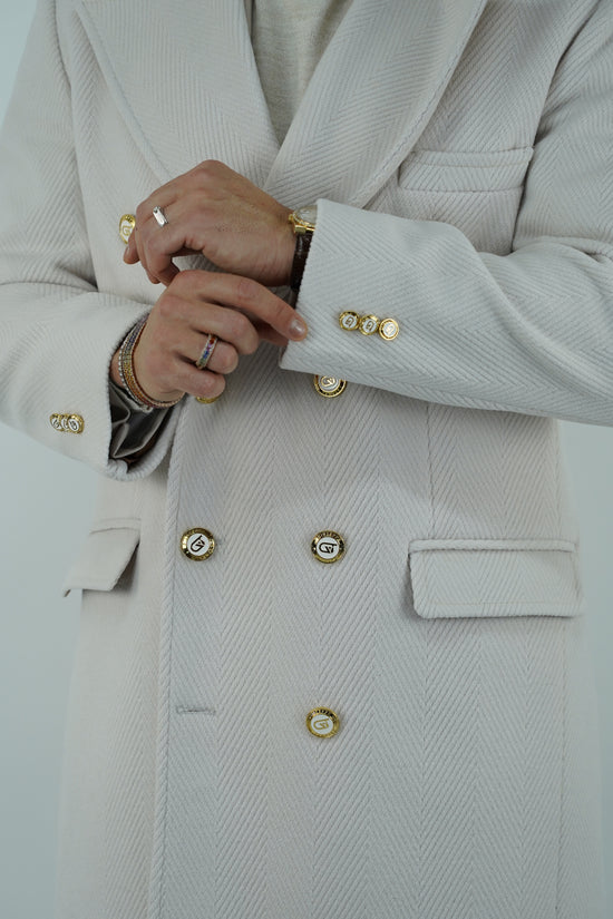 Cappotto Raglan Spigato Panna con bottoni oro