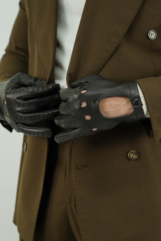 Guanto forato in pelle di capra testa di moro