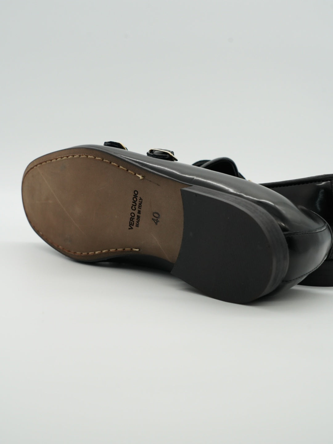 Mocassini doppia fibbia abrasivato nero