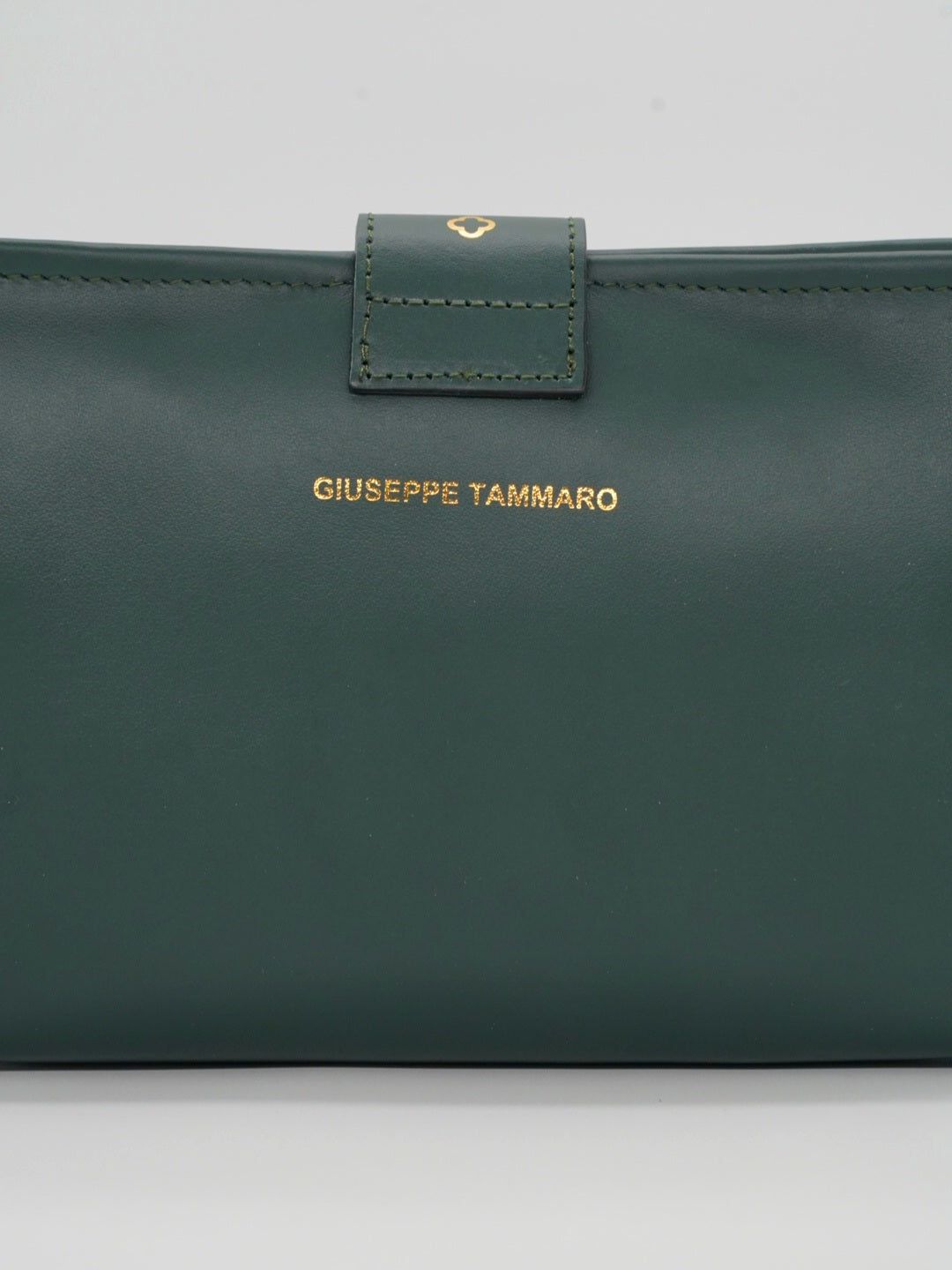 Pochette monogram verde