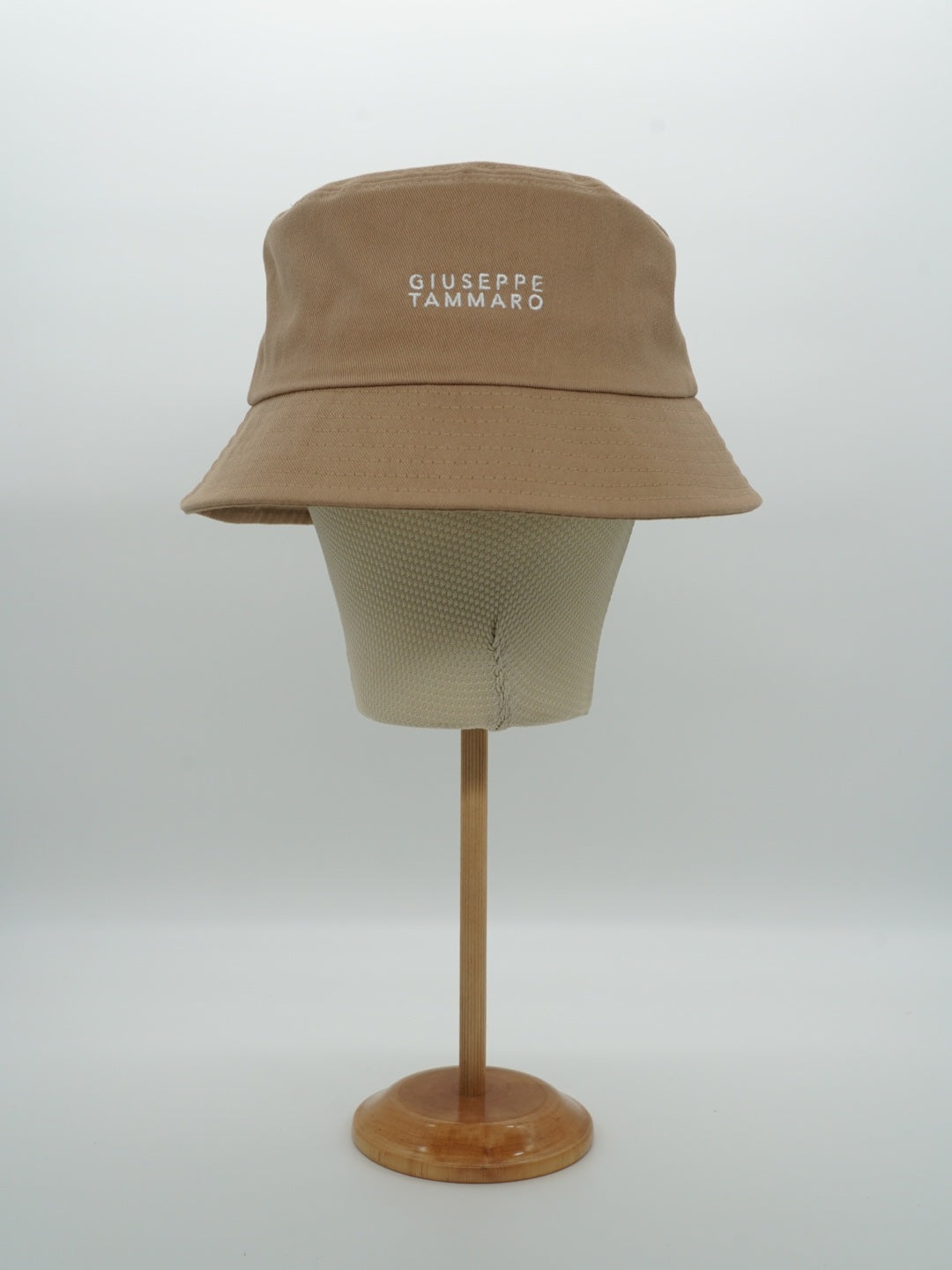 Cappello bucket GT beige