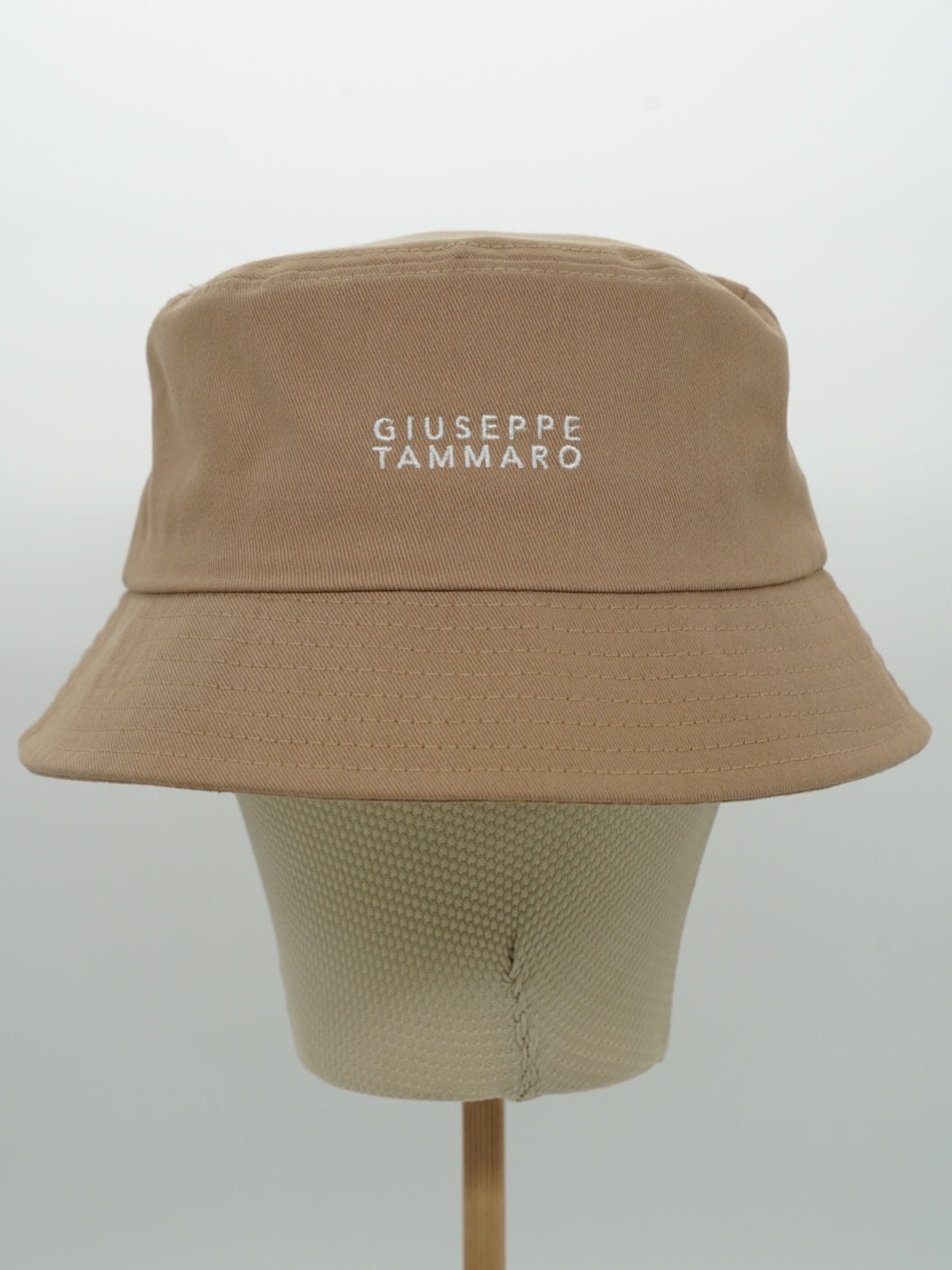 Cappello bucket GT beige