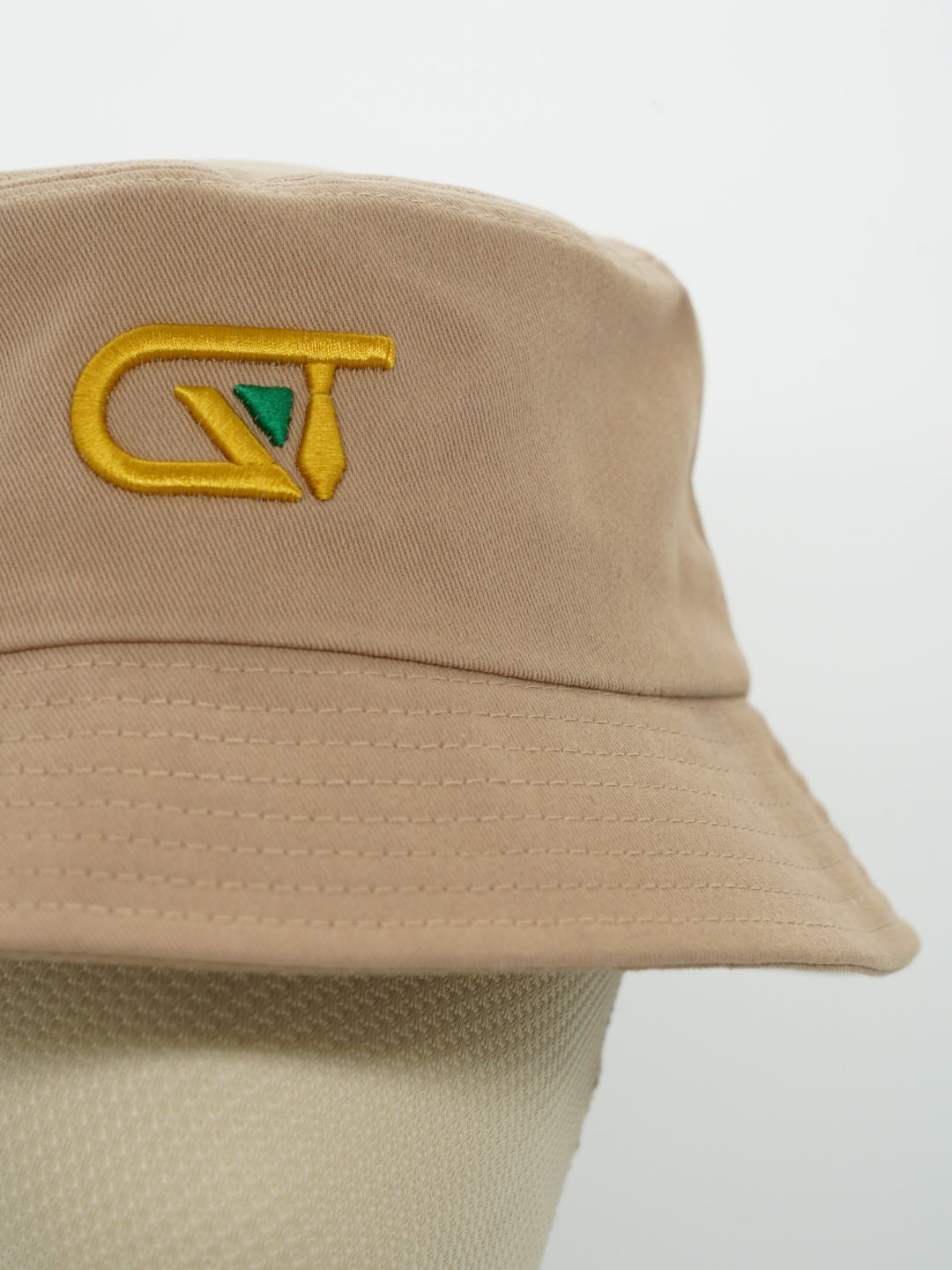 Cappello bucket GT beige