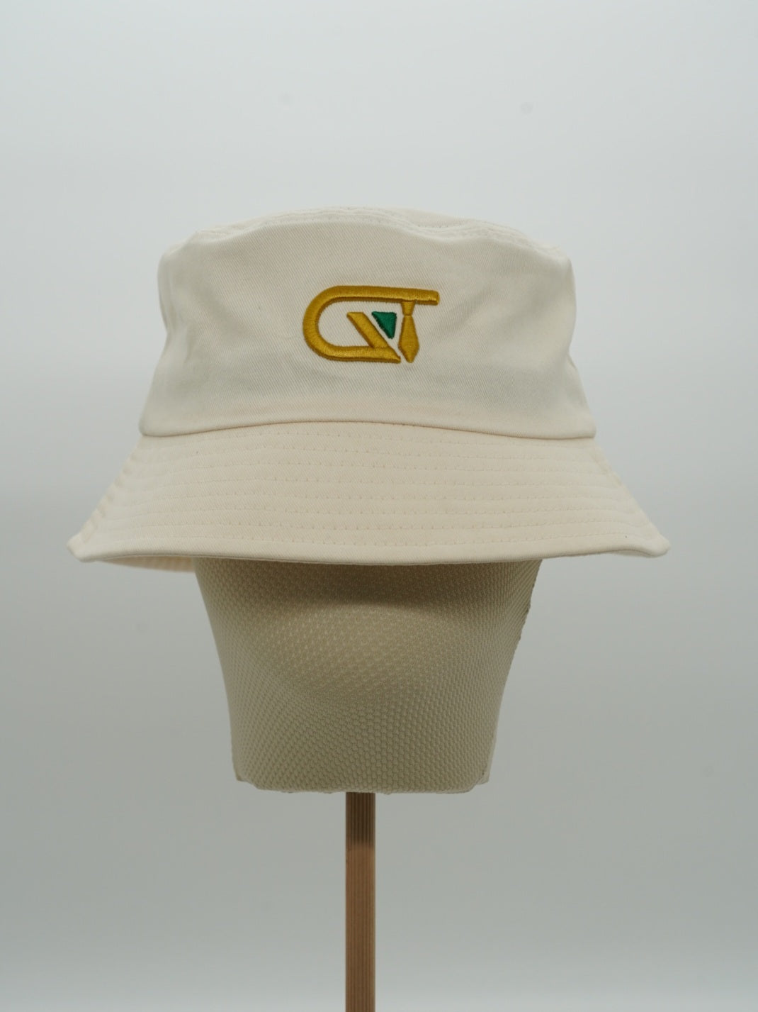 Cappello bucket GT panna