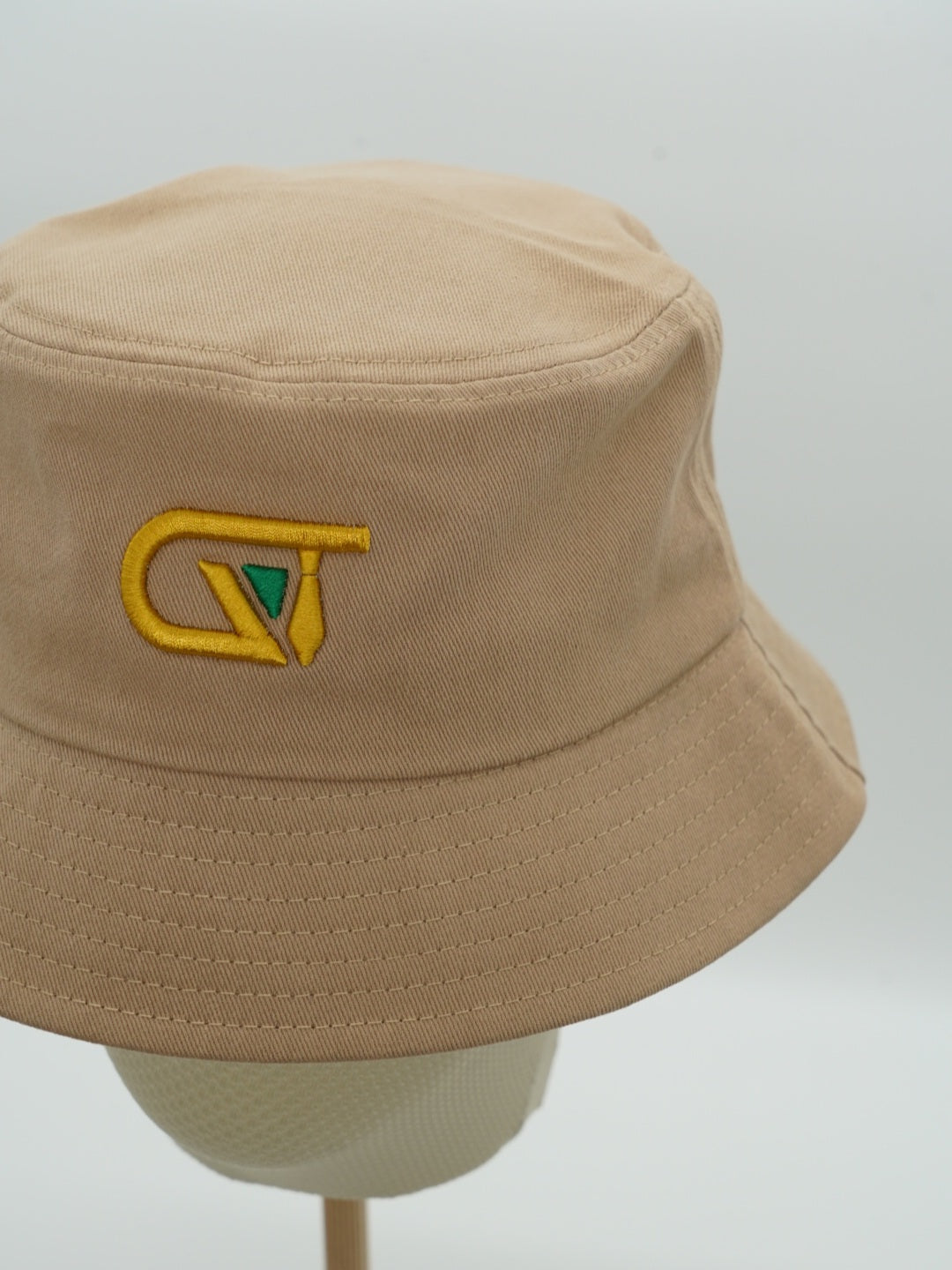 Cappello bucket GT beige
