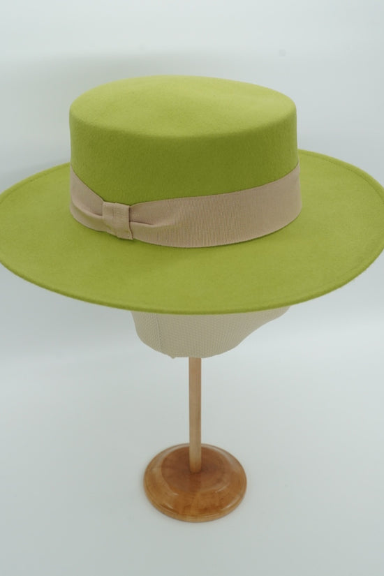 Cappello a cilindro piatto in feltro verde trifoglio