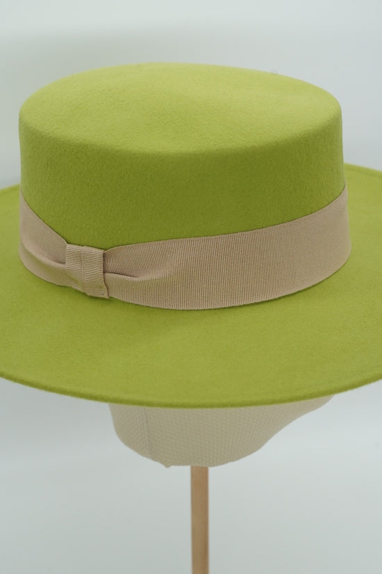 Cappello a cilindro piatto in feltro verde trifoglio